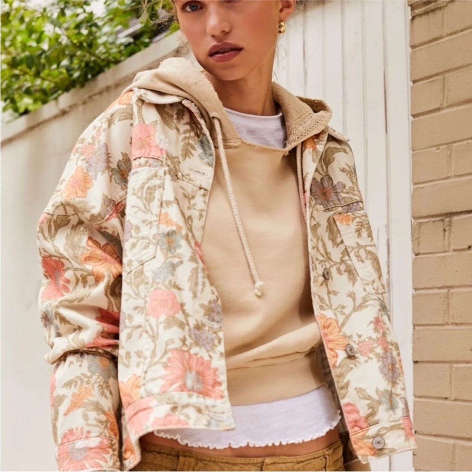 Free People Free People Opal Swing Denim Jacket in Ivory Combo Size S / US 4 / IT 40 - 2 Thumbnail