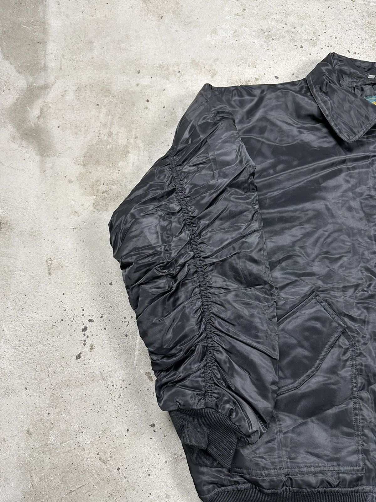Vintage ‼️ Vintage 90s Black Boxy Bomber Jacket Nylon Rare Size US XL / EU 56 / 4 - 3 Thumbnail