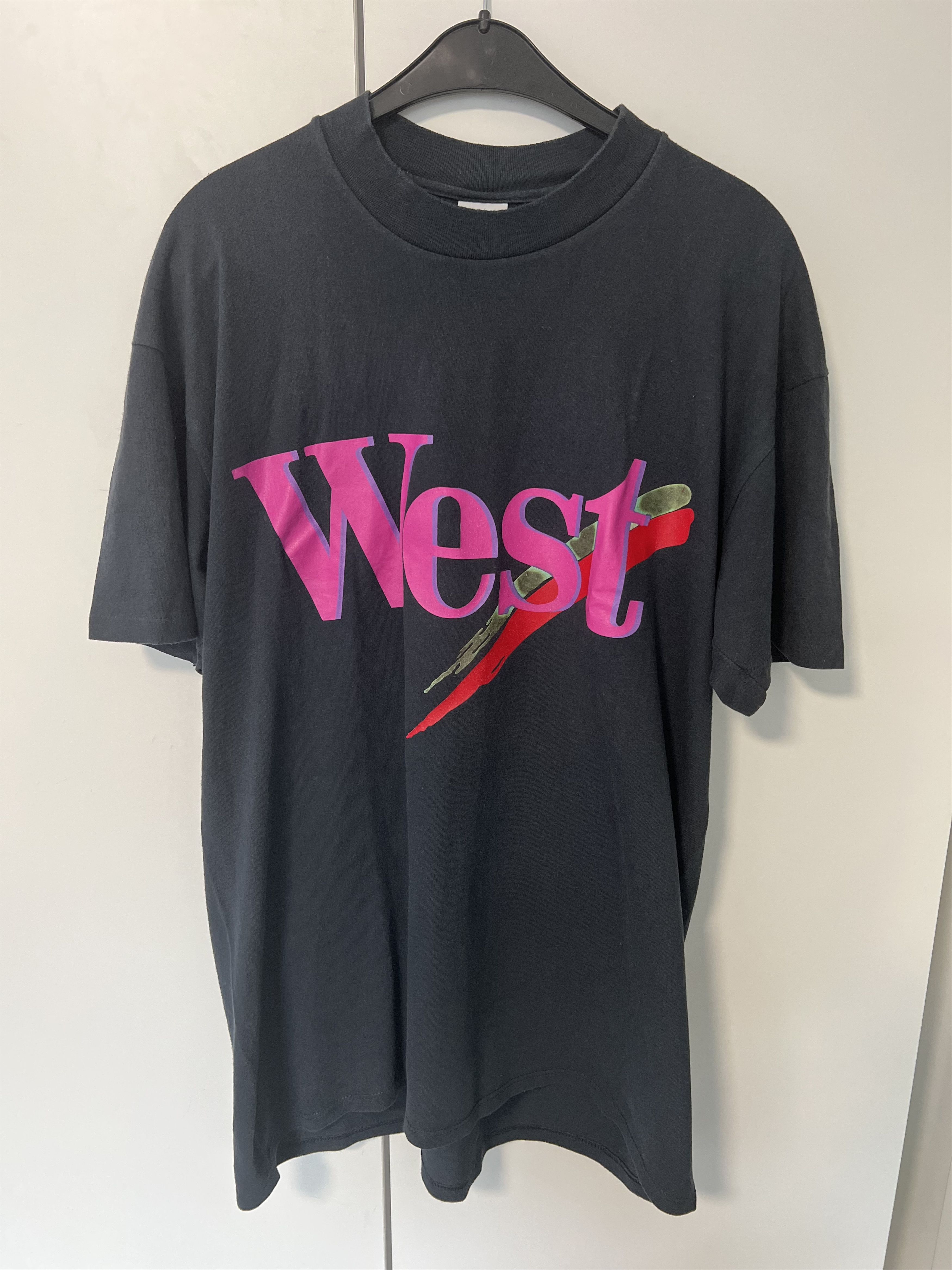 Vintage Vintage RARE West cigarettes t shirt made in USA SIZE XL Size US XL / EU 56 / 4 - 3 Thumbnail