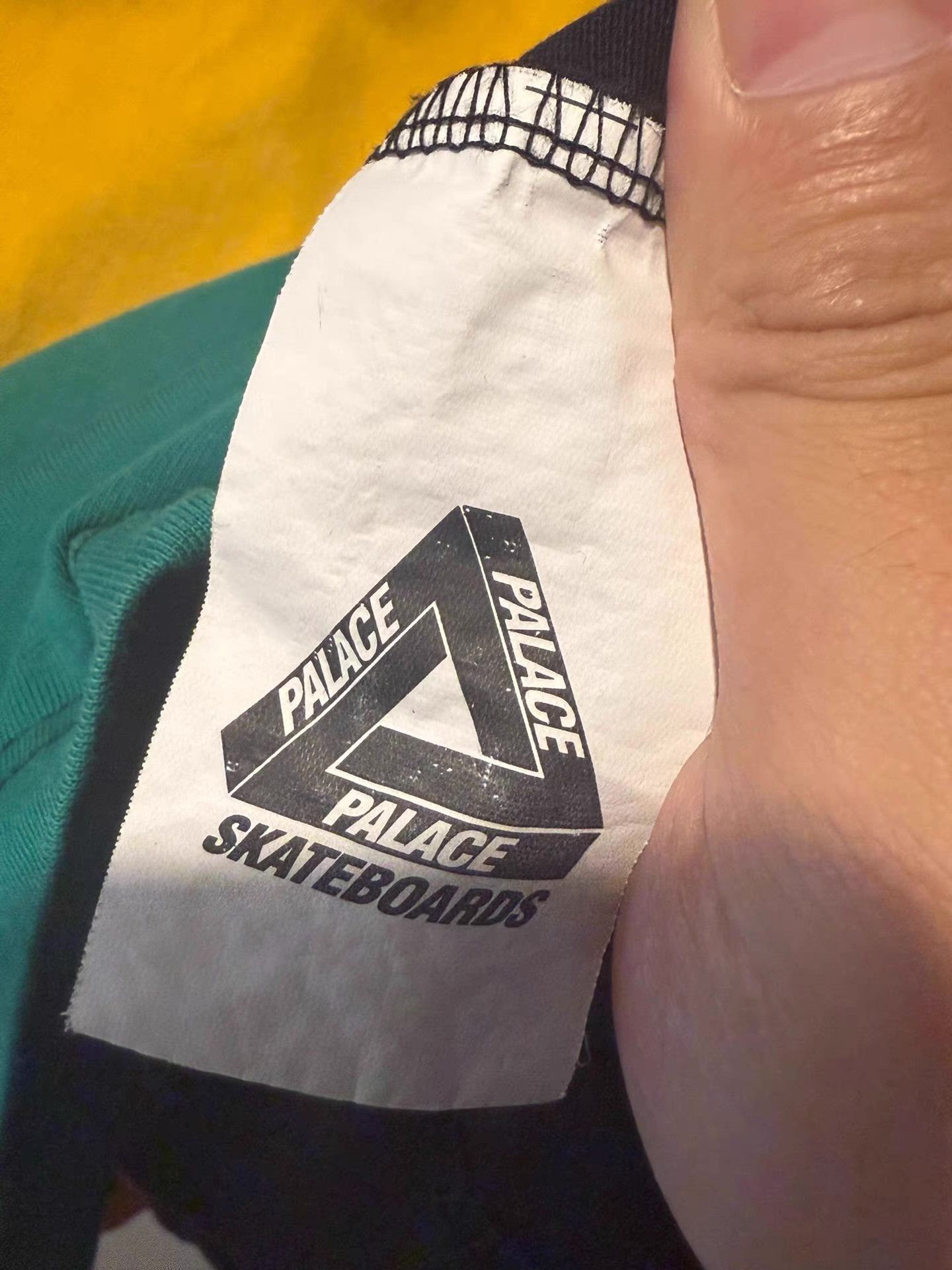 Palace PALACE Flaggin T-Shirt Orange Ｑ20 Size US L / EU 52-54 / 3 - 6 Thumbnail