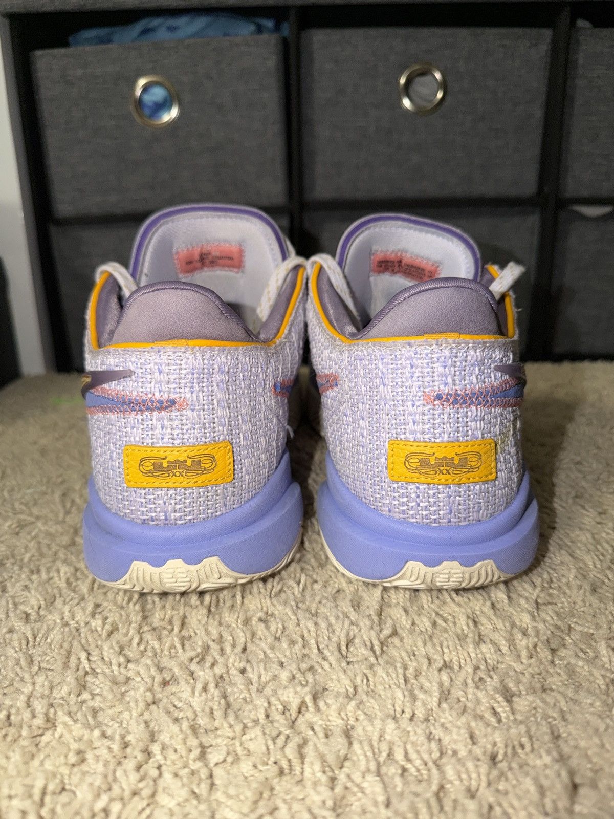 Nike LeBron Pink Diamond Collection Size US 13 / EU 46 - 4 Thumbnail