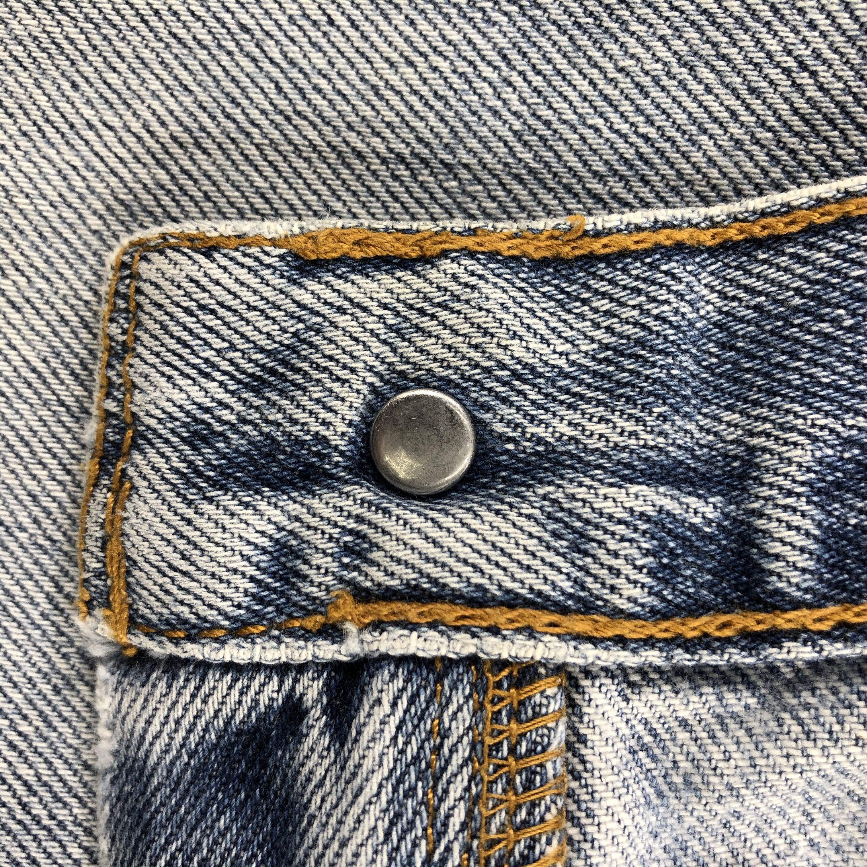Levi's × Vintage Vintage Light Wash Levis 550 Jeans-JM2284 Size US 34 / EU 50 - 13 Thumbnail