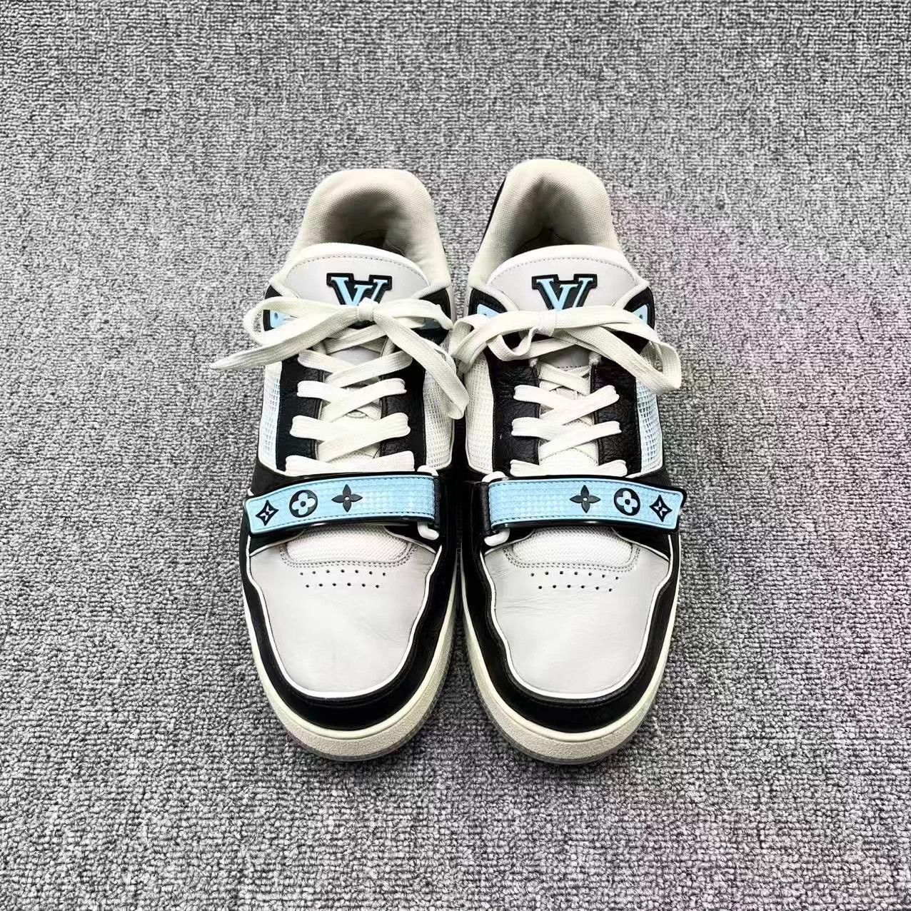 Louis Vuitton LV Trainer Black-Gray-Blue Velcro 44 (Rare) Size US 11 / EU 44 - 2 Thumbnail