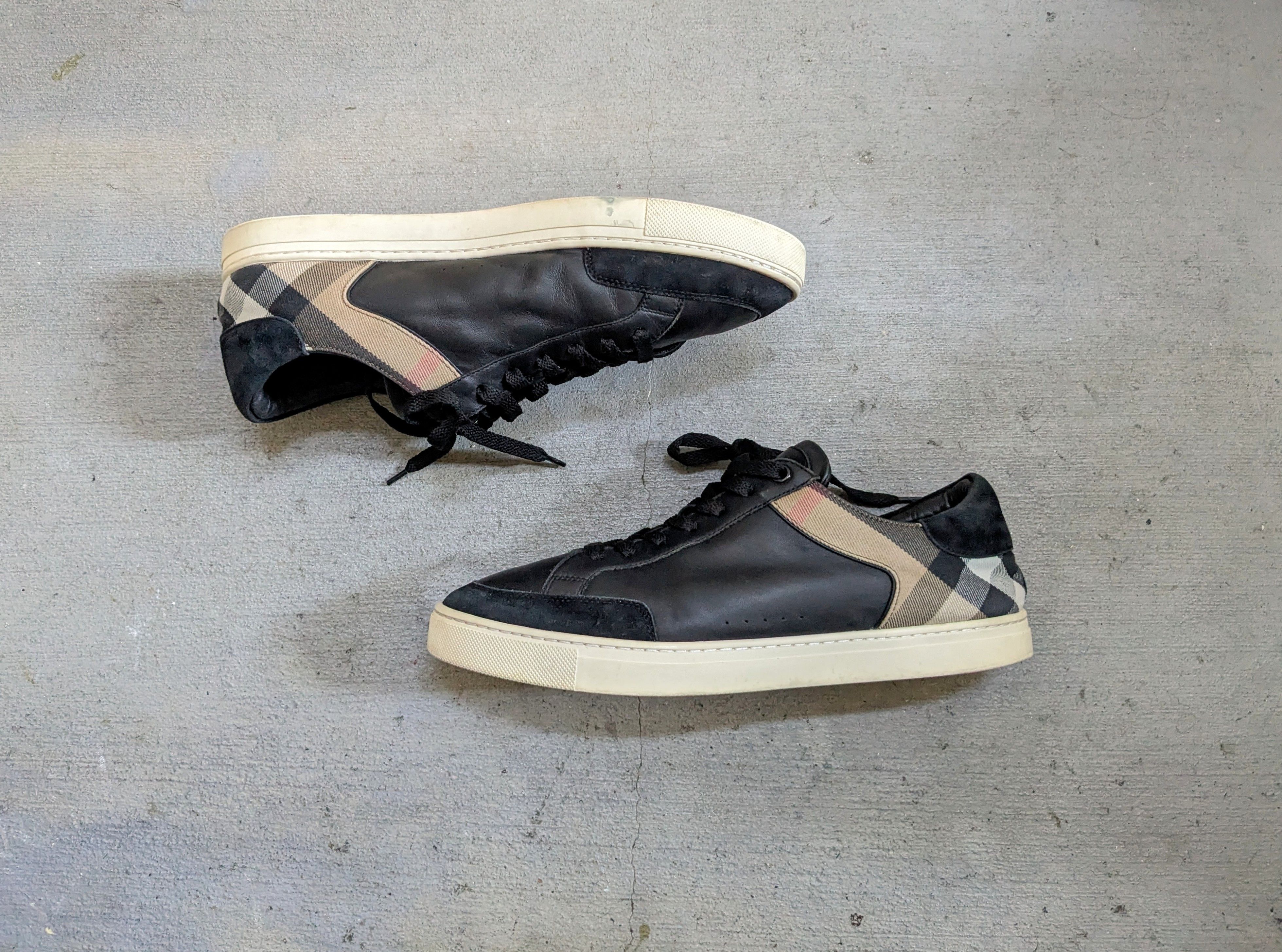 Maison Margiela × Streetwear Burberry Sneakers Black 11 44
