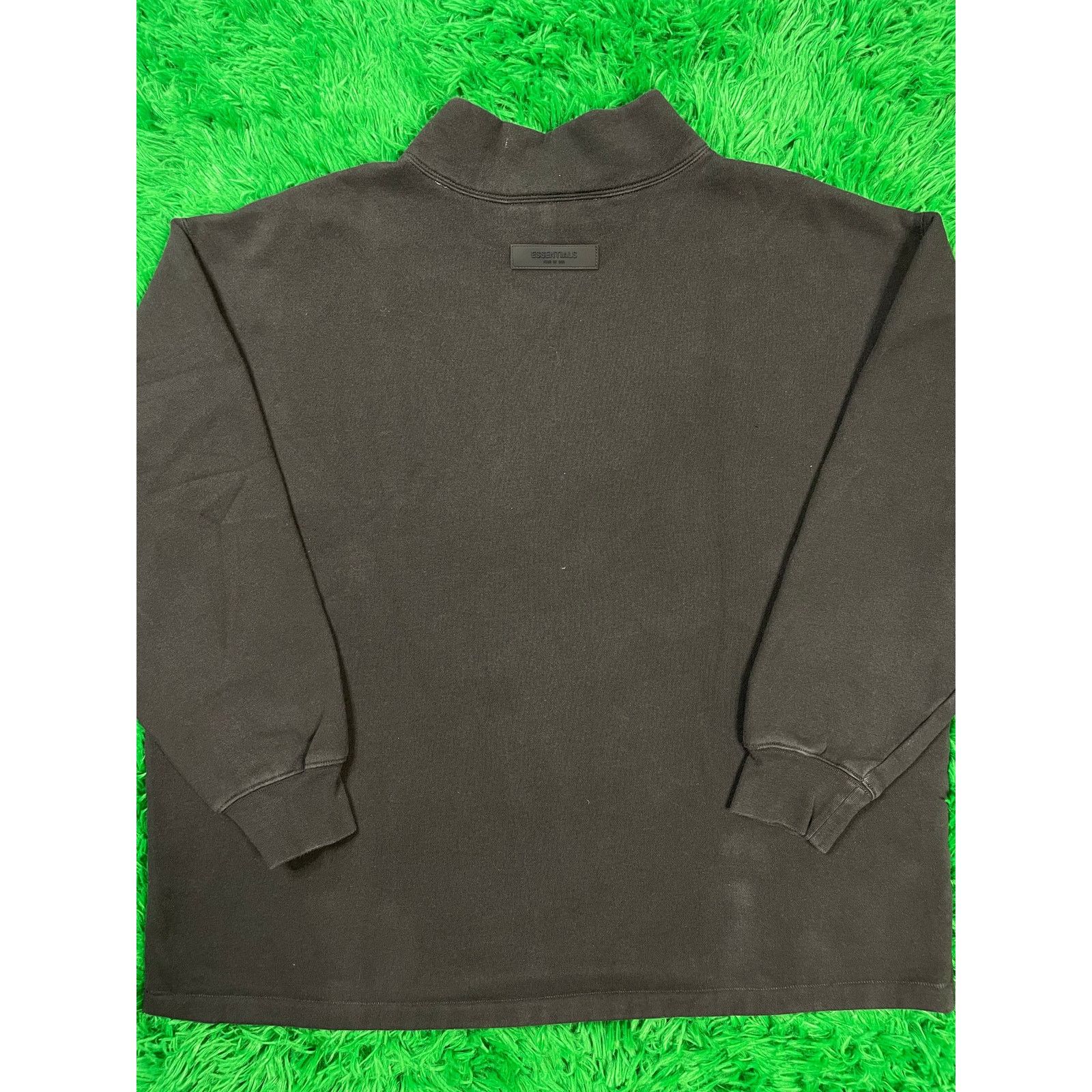Essentials Essentials Crewneck Washed Black Small Used Size US S / EU 44-46 / 1 - 2 Thumbnail