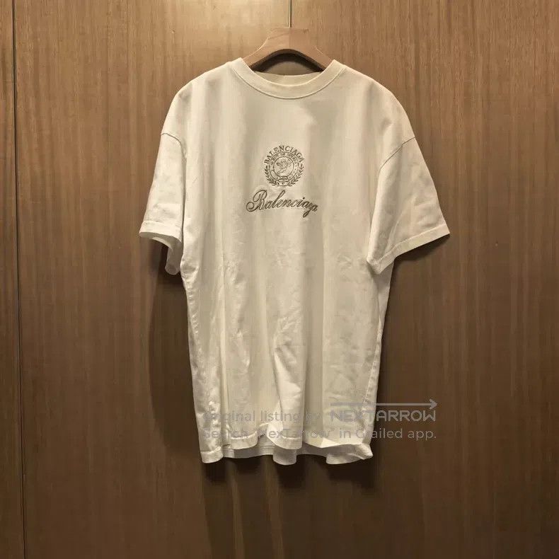 Balenciaga Balenciaga White embroidered logo short-sleeve, size L Size US L / EU 52-54 / 3 - 1 Thumbnail
