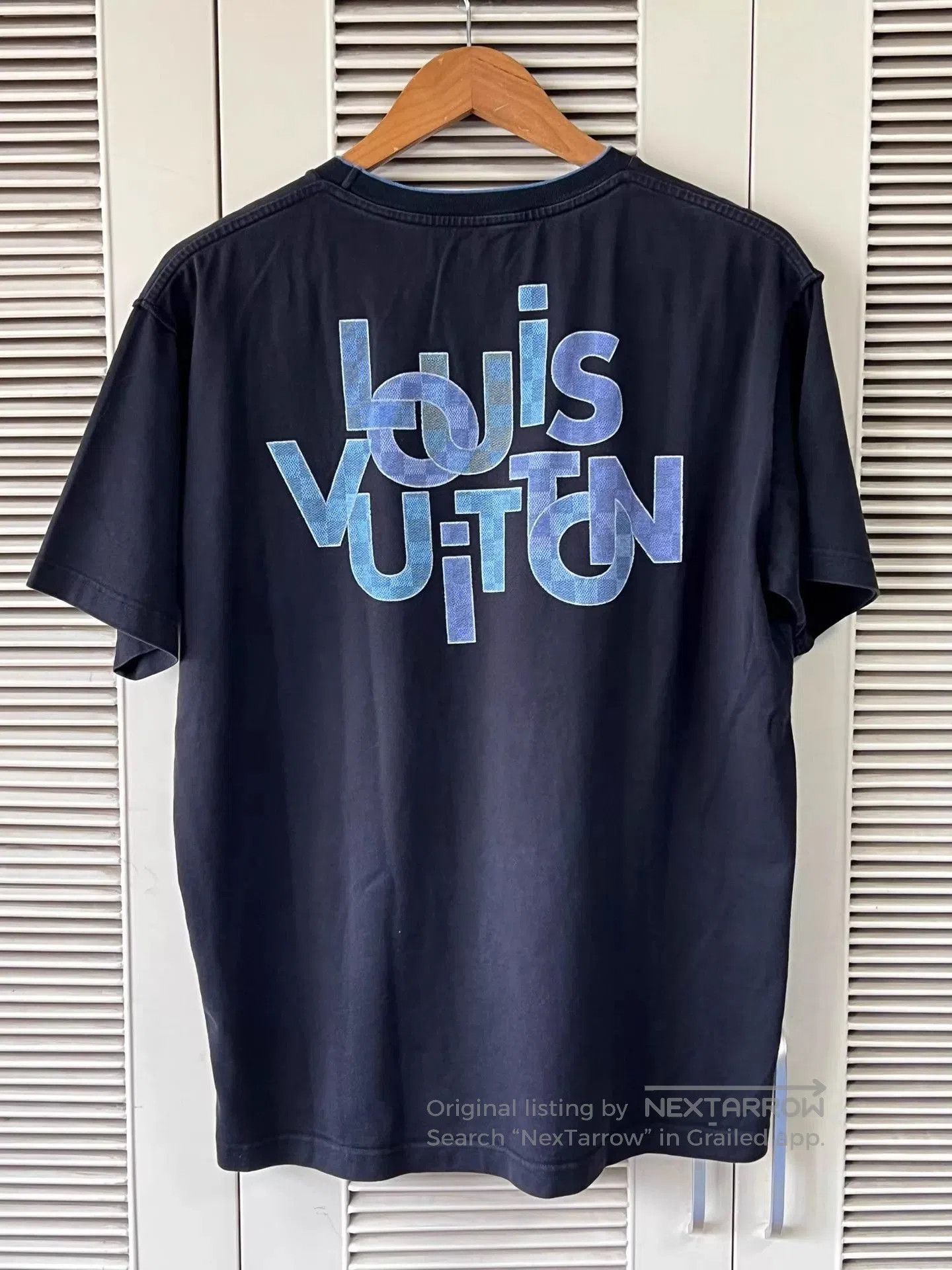 Louis Vuitton Black Short-Sleeve Graphic Tee. Size US L / EU 52-54 / 3 - 2 Thumbnail