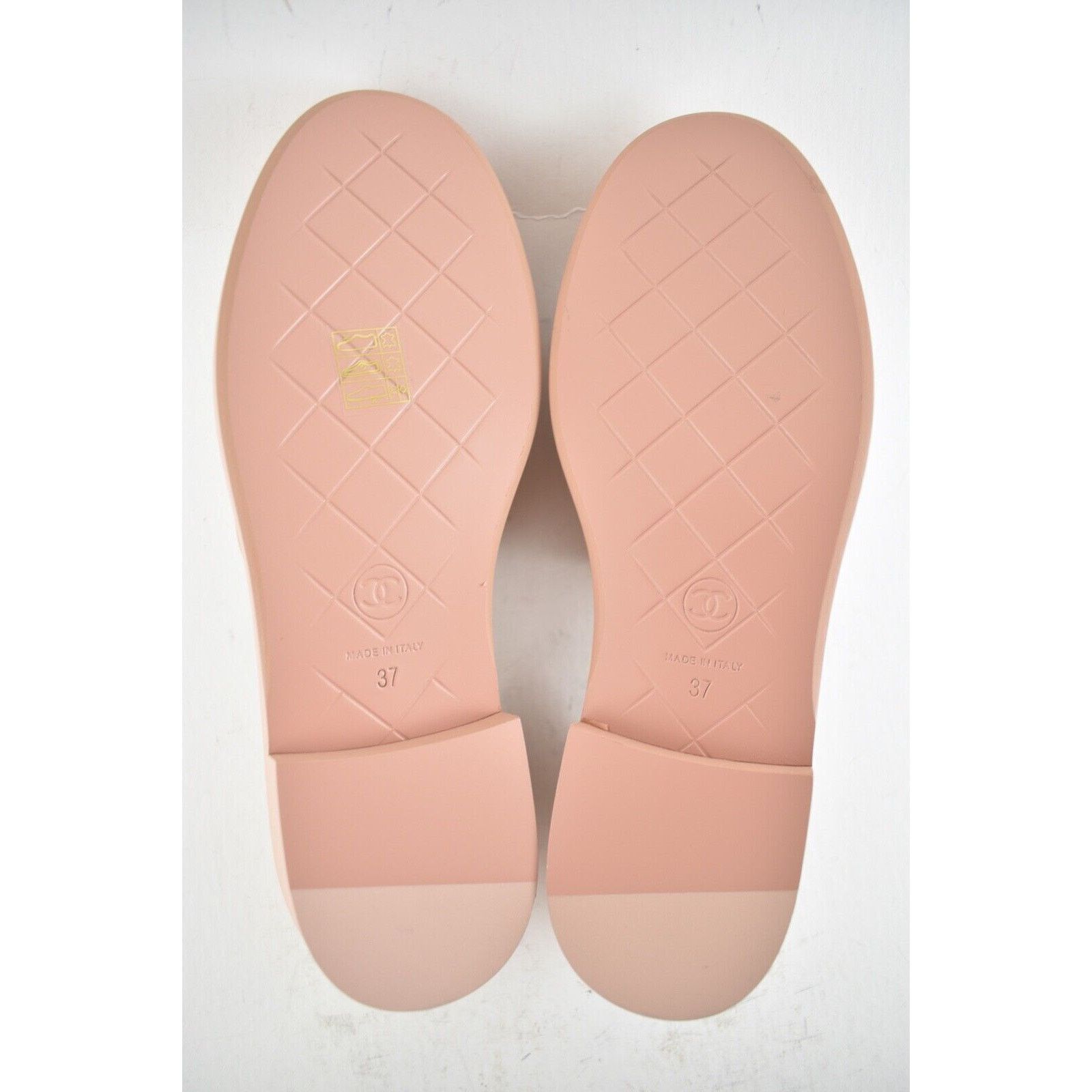 Chanel Chanel Quilted Flap Turnlock Slip On Flat Loafer 37 Size US 7 / IT 37 - 12 Thumbnail
