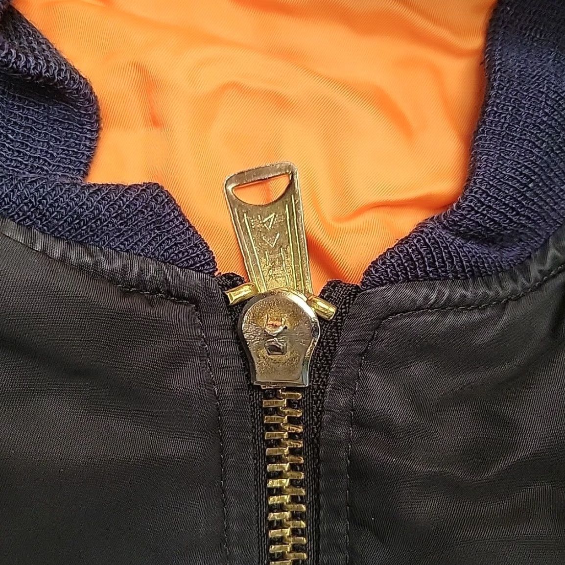 Alpha Industries VINTAGE Alpha Industries Flight Jacket Bomber MA-1 Black Orange Mens Small S Nylon Reversible Wind-Resistant 80s Mens Size US S / EU 44-46 / 1 - 5 Thumbnail