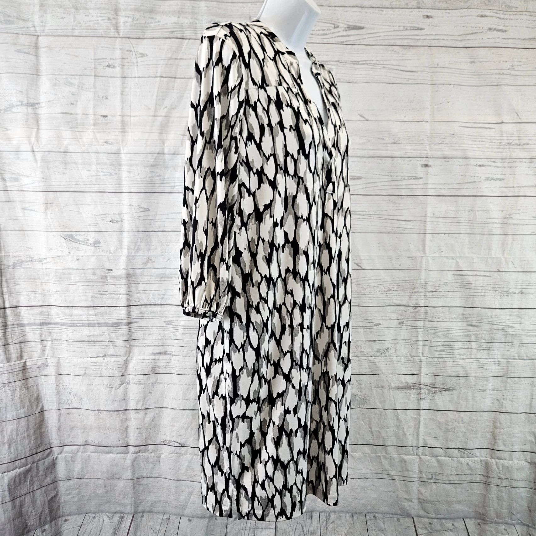 Banana Republic VINTAGE Banana Republic Womens Dress Sz Medium Petite Black Gray 3/4 Sleeve Size M / US 6-8 / IT 42-44 - 3 Thumbnail