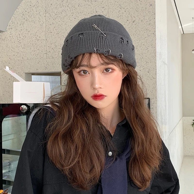 Other Distressed Dark Grey Beanie Size ONE SIZE - 3 Thumbnail