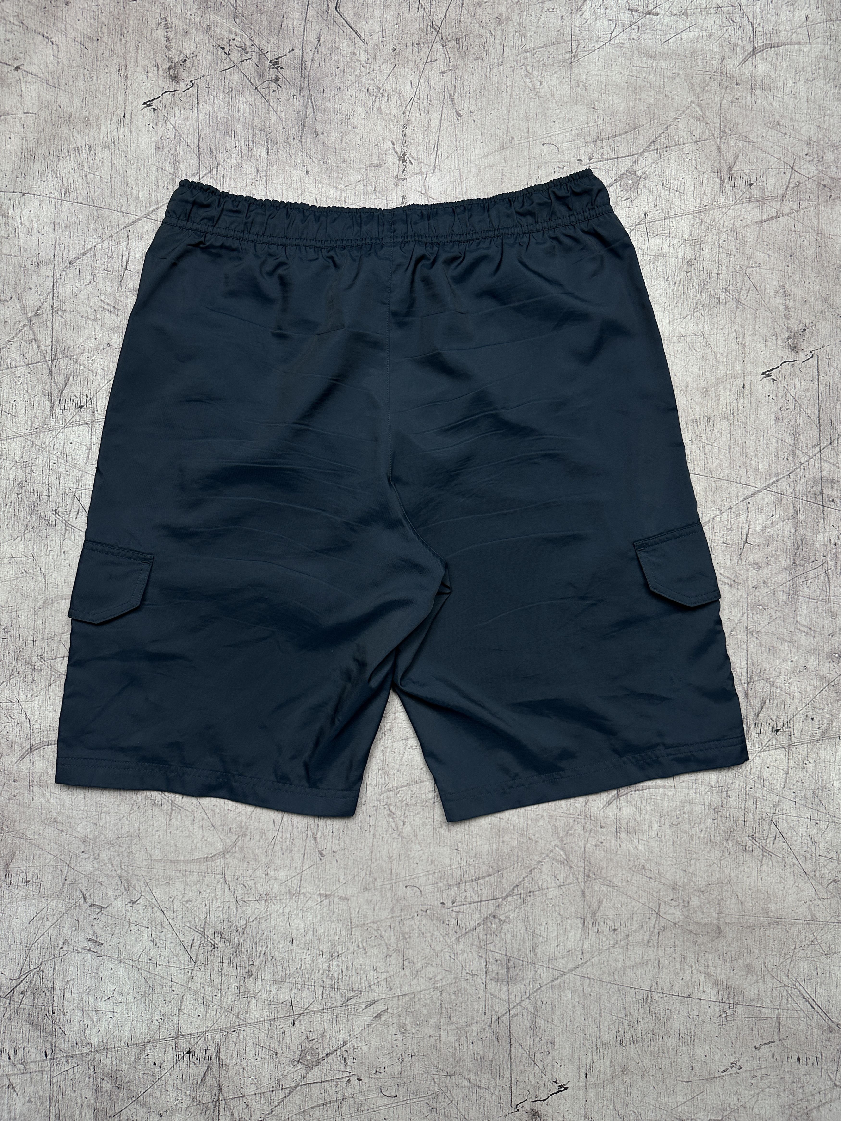 Nike Nike Mens Nylon Cargo Shorts Size US 32 / EU 48 - 8 Thumbnail