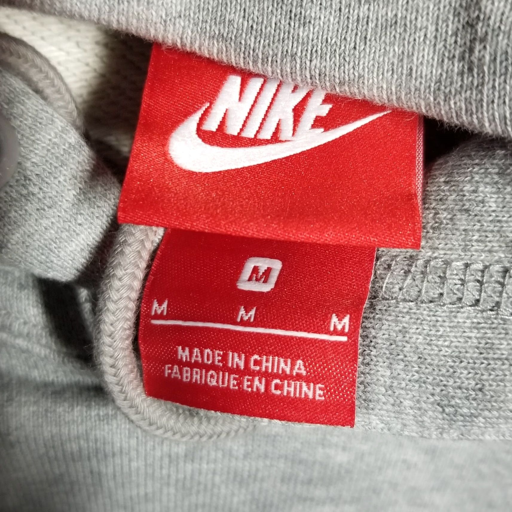 Nike VINTAGE Nike Pullover Hoodie M Adult Gray Streetwear 90s Swoosh USA Rare NWOT Size US M / EU 48-50 / 2 - 3 Thumbnail