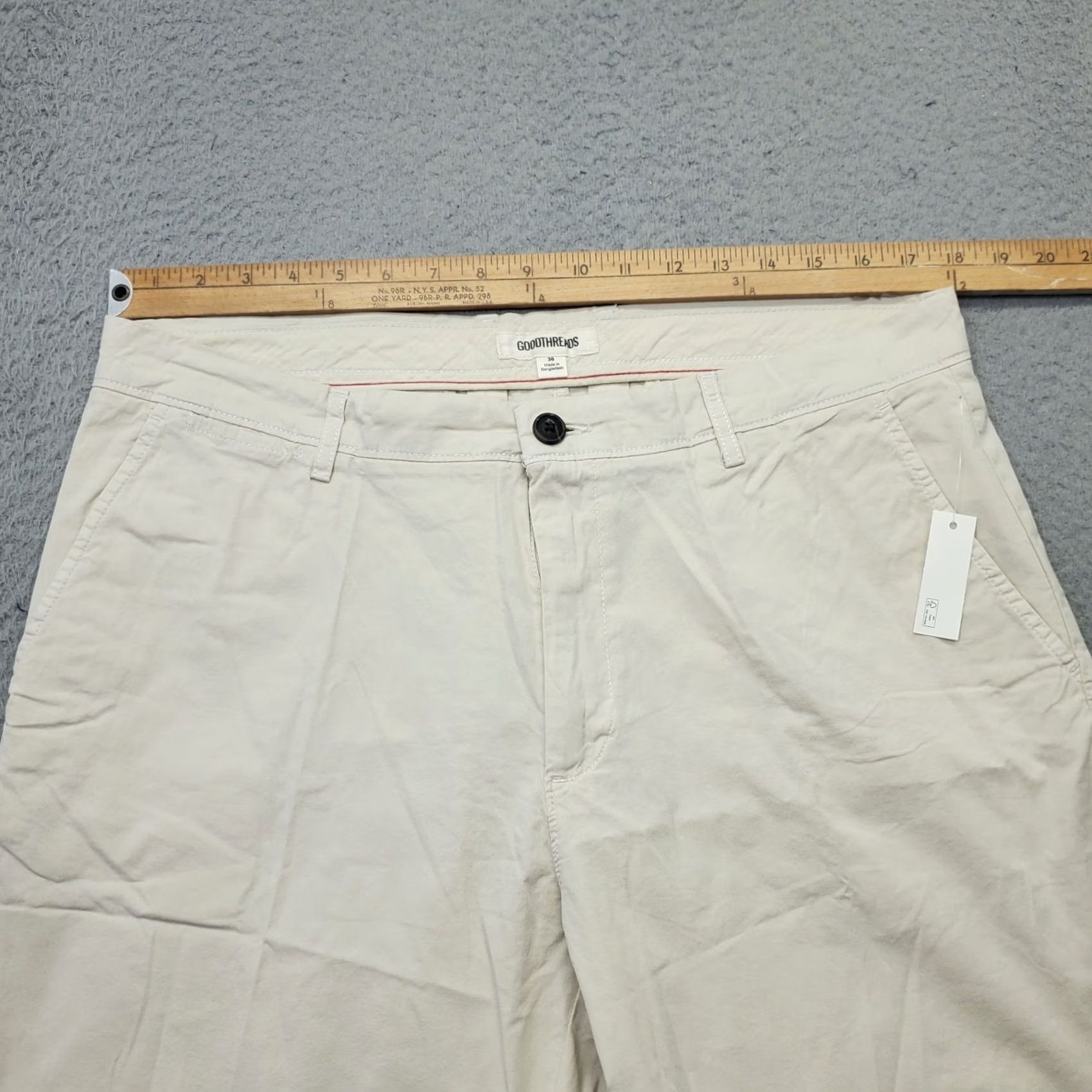 Vintage Goodthreads Mens Chino Shorts 36 Tan Mid-Rise Summer Comfort Slash Pockets Size US 36 / EU 52 - 5 Thumbnail