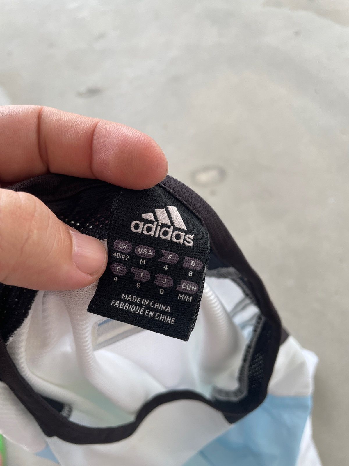 Adidas × Vintage VINTAGE ADIDAS ARGENTINA 05/06 TRAINING JERSEY Size US M / EU 48-50 / 2 - 7 Thumbnail