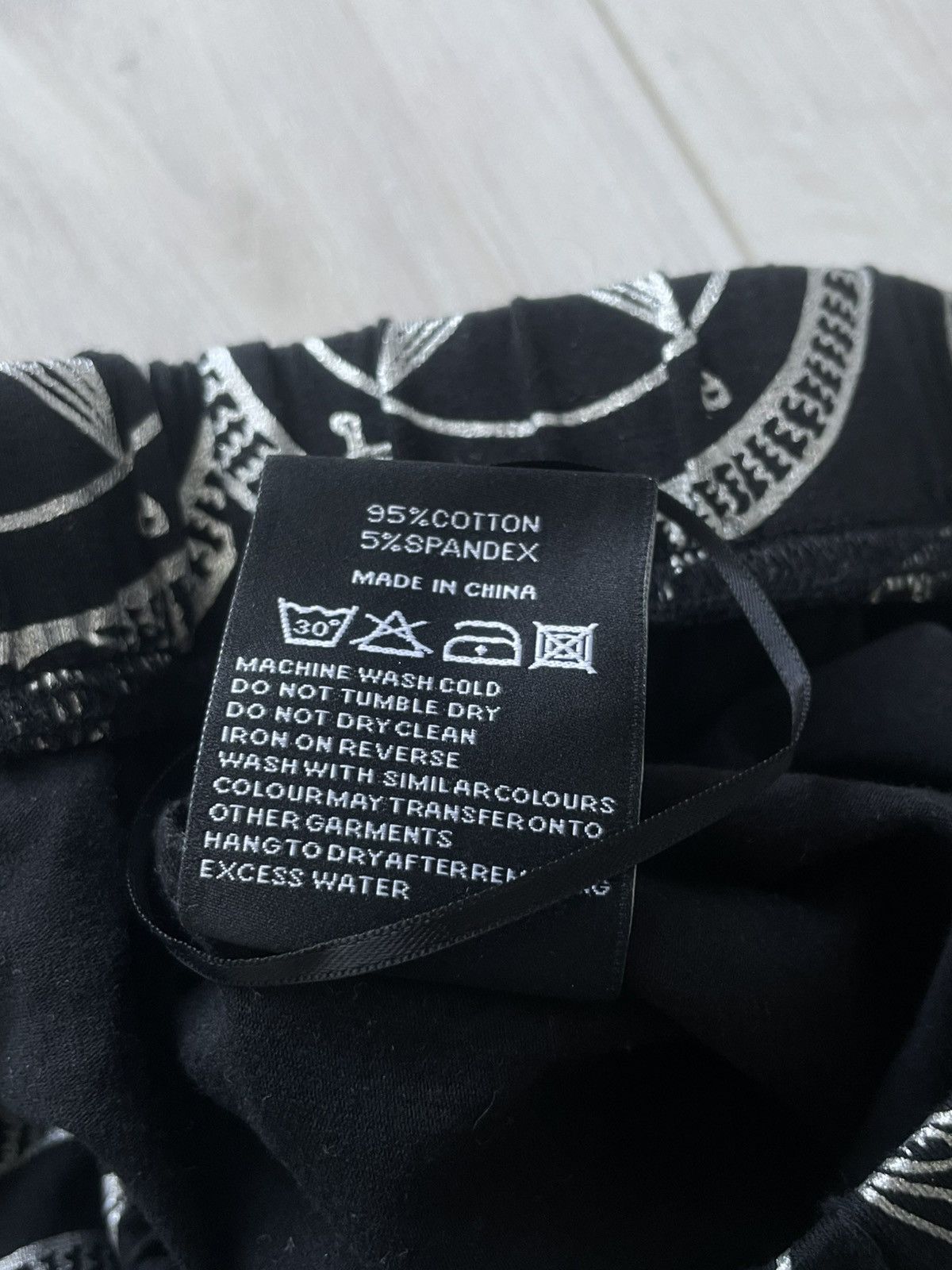 Killstar Avant Garde Killstar Black Pentagram Monogram Logo Skirt Size 27" / US 4 / IT 40 - 7 Thumbnail