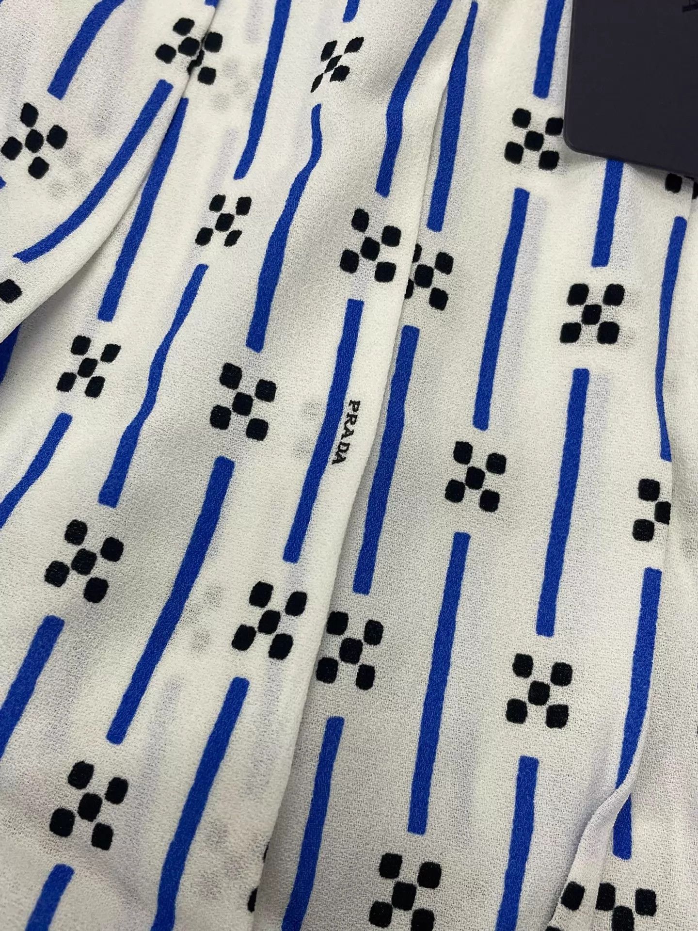 Prada Prada blue & white logo print skirt 40 Size 27" / US 4 / IT 40 - 2 Thumbnail