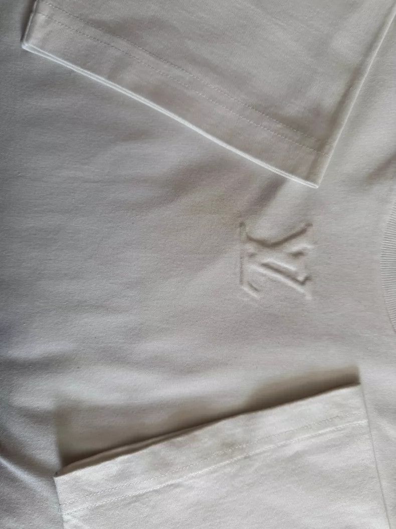Louis Vuitton LOUIS VUITTON Embossed short sleeves 2504-Nextarrow Size US XS / EU 42 / 0 - 4 Thumbnail