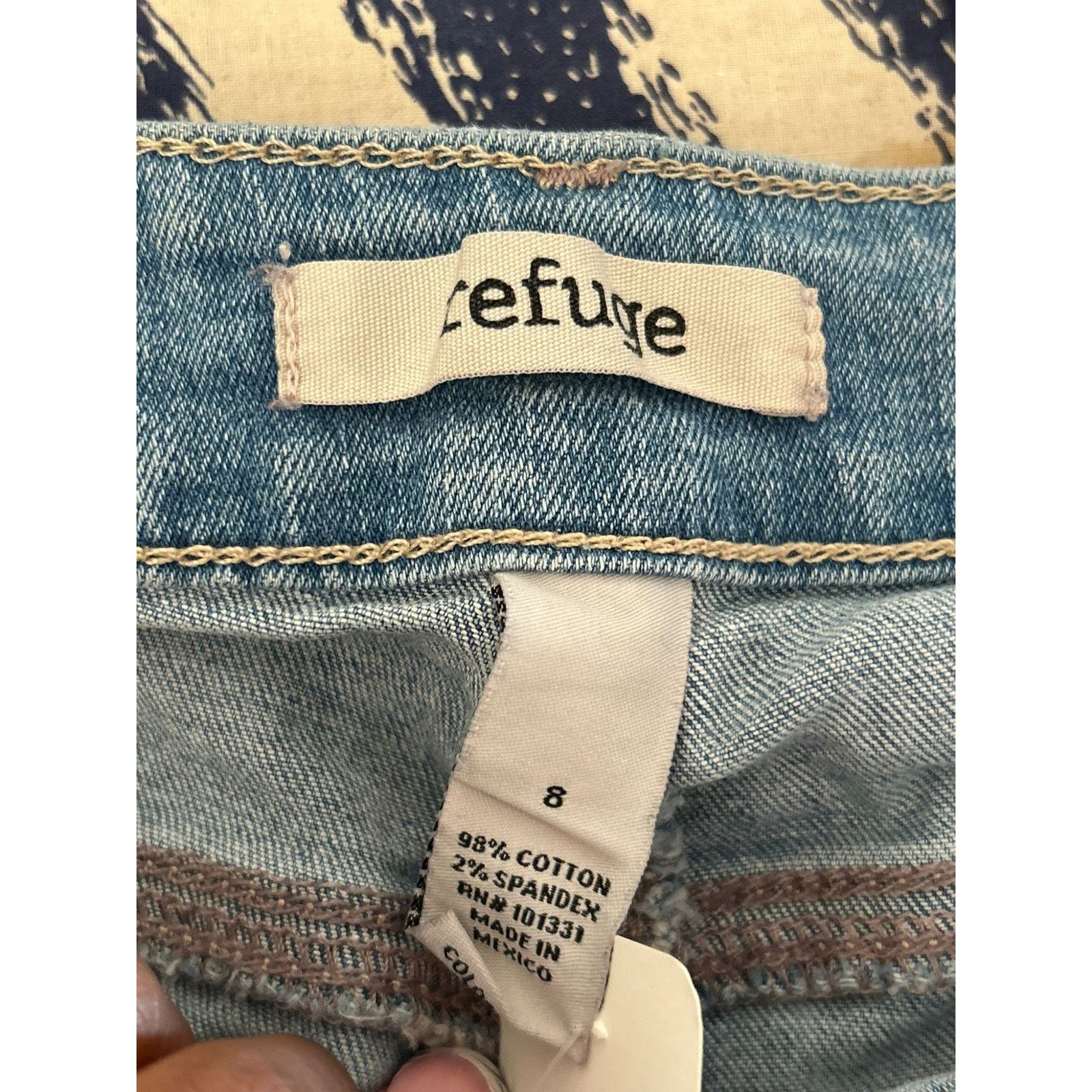Vintage Refuge Distressed Blue Jeans - Size 8 - Excellent Condition! Size 30" / US 8 / IT 44 - 6 Thumbnail
