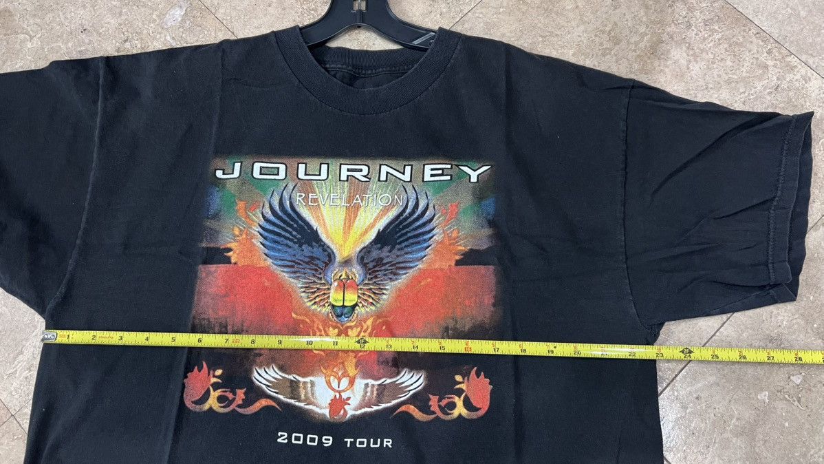 Band Tees × Vintage 2009 Journey “Heart ♥️ Tour” Tee Size XL Size US XL / EU 56 / 4 - 6 Thumbnail