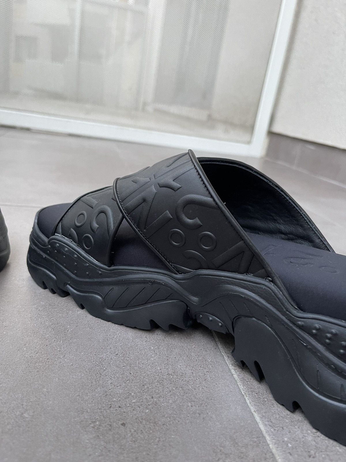 N21 !DS! SS23 N21 Billy Platform Black Slides Size US 9 / EU 42 - 18 Thumbnail