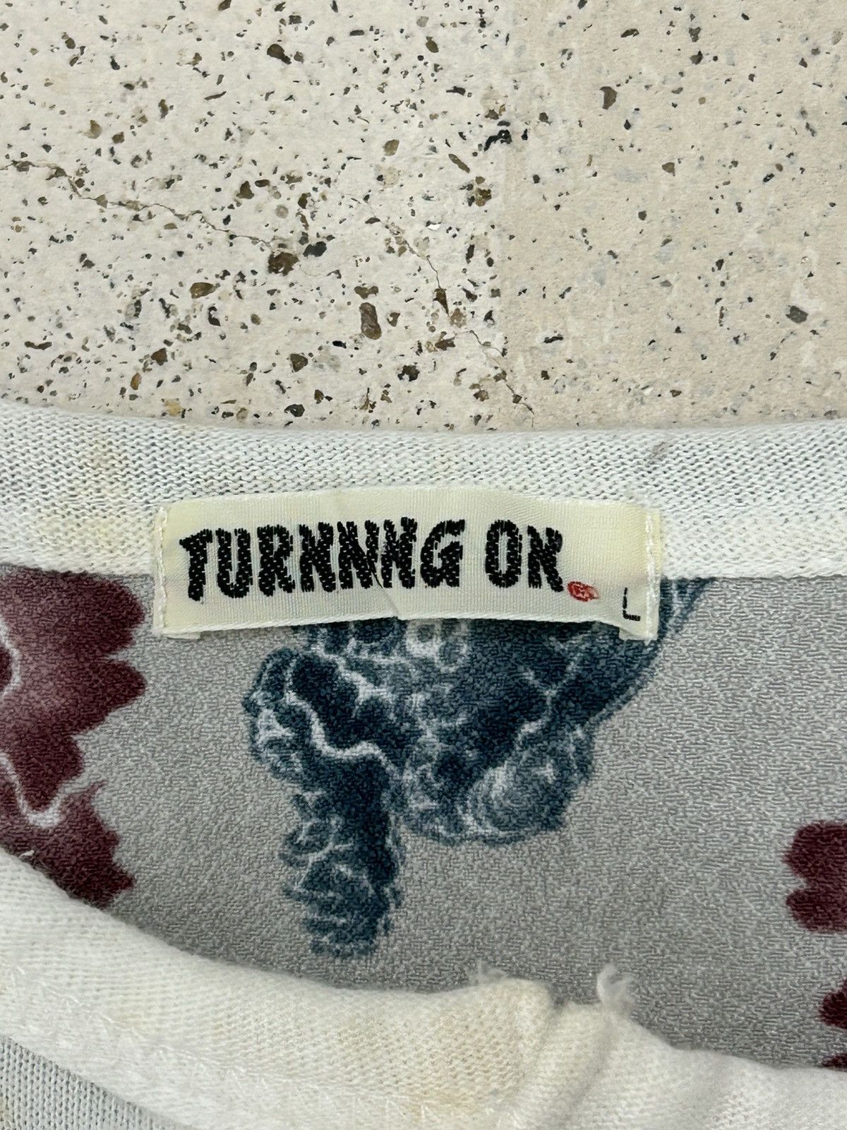 Japanese Brand Turning on Japan Art Sketch Fighter Bird Sukajan Sakura Size US M / EU 48-50 / 2 - 7 Thumbnail