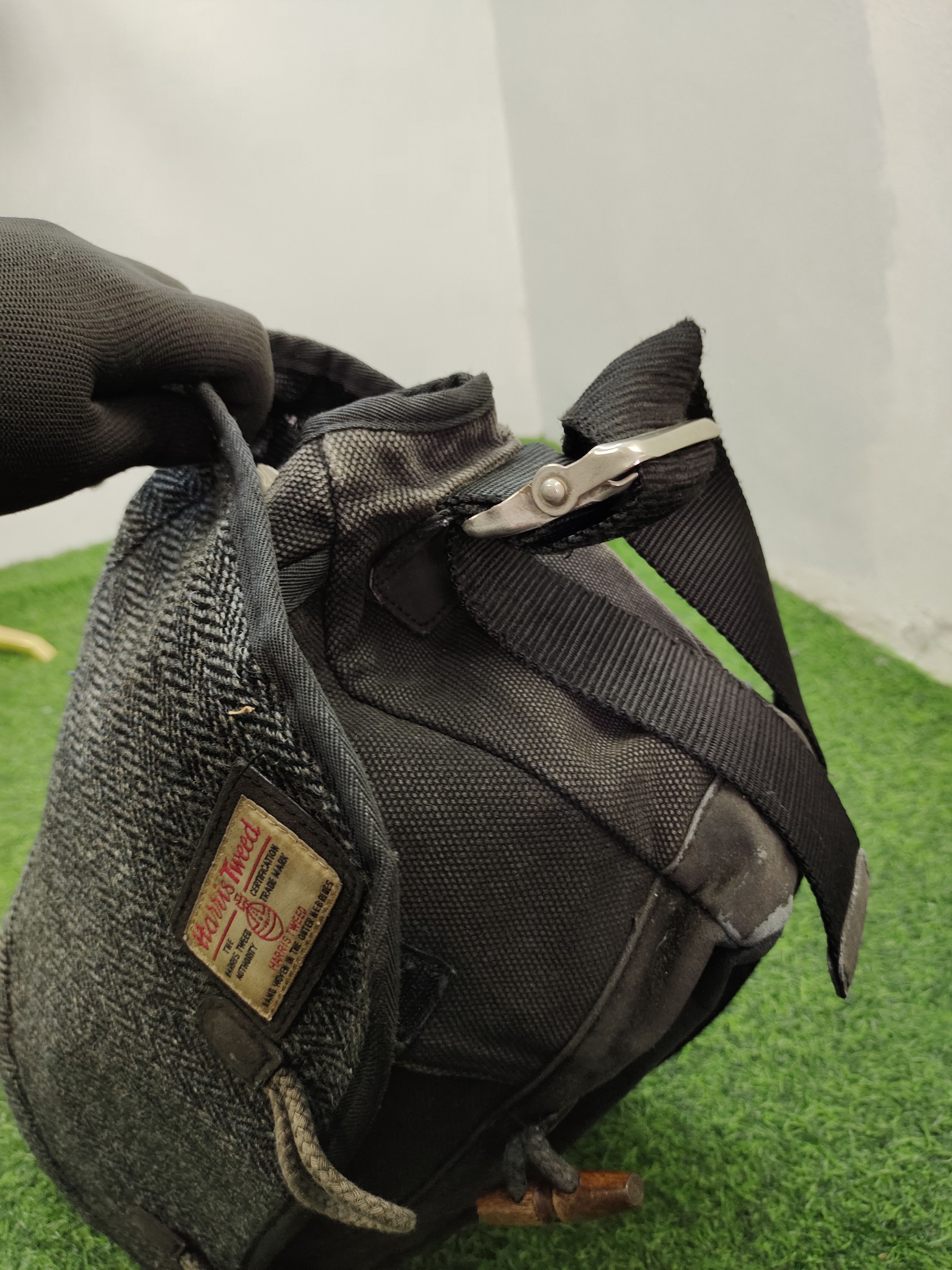 Beams Plus × Harris Tweed Nicole Club x Harris Tweed Canvas Distress Messenger Bag Size ONE SIZE - 10 Thumbnail