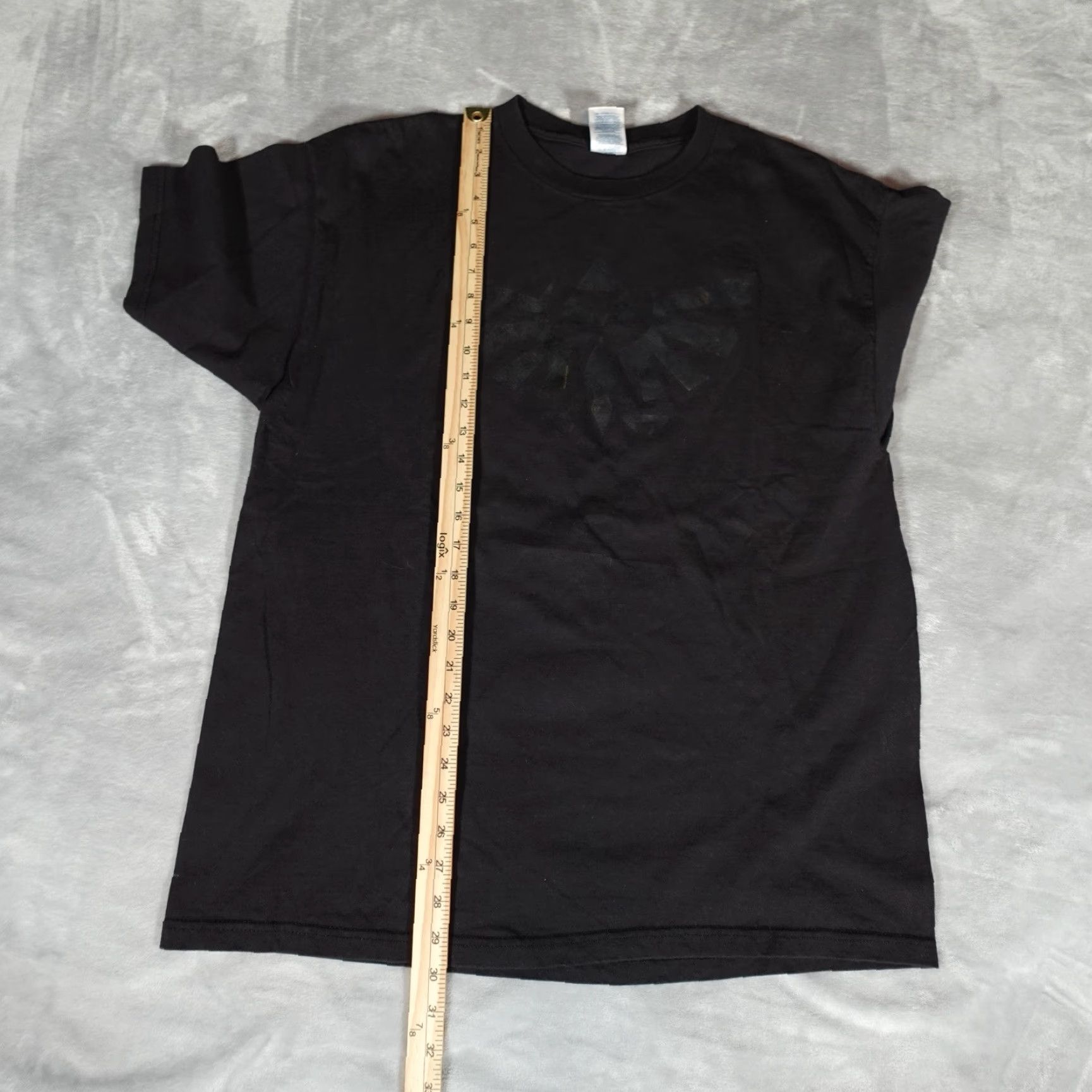 Vintage VINTAGE Zelda Twilight Princess T-Shirt Mens XL Slim Fit Graphic Print Black Retro 2000s Size US XL / EU 56 / 4 - 7 Thumbnail