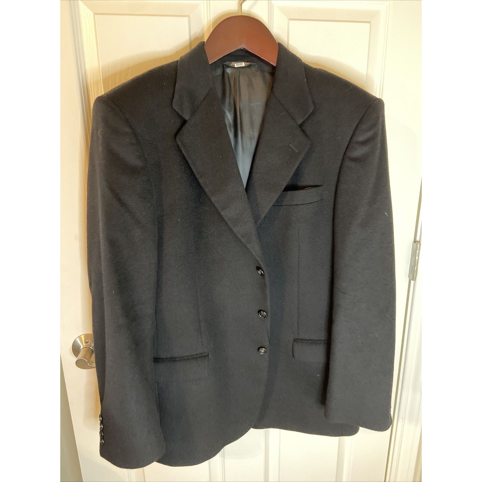 Valentino Valentino Pure Cashmere Black Blazer Sport Coat 42R/52R Size 42R - 1 Thumbnail