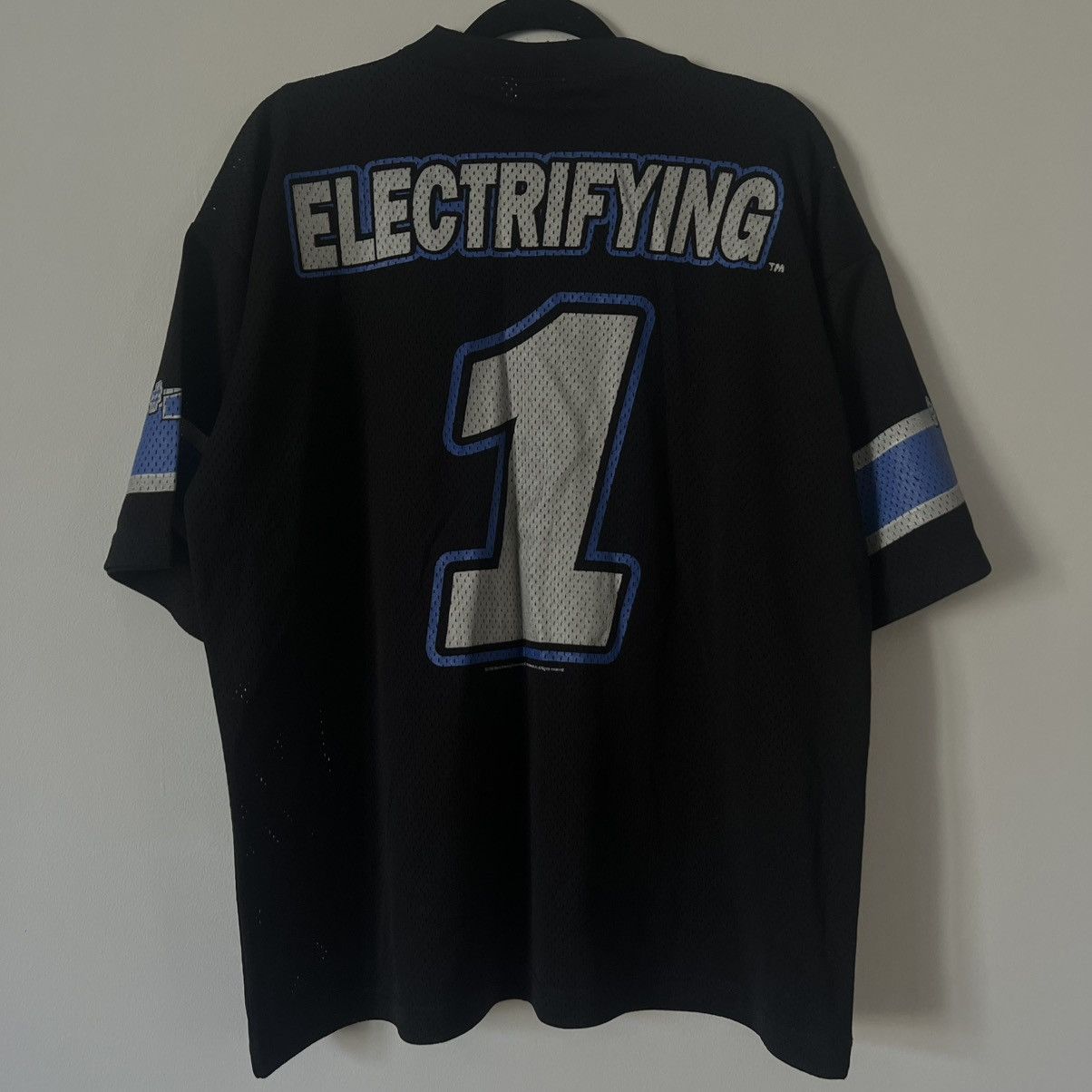 WWE Vintage! The Rock Electrifying Dwayne Johnson WWE Tee Jersey Size US L / EU 52-54 / 3 - 2 Thumbnail