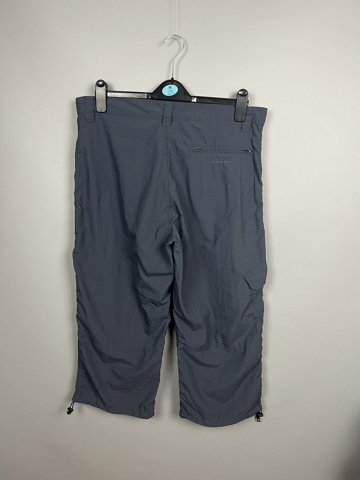 Mammut × Vintage (54) Mammut breeches / hiking shorts Size US 37 - 5 Thumbnail