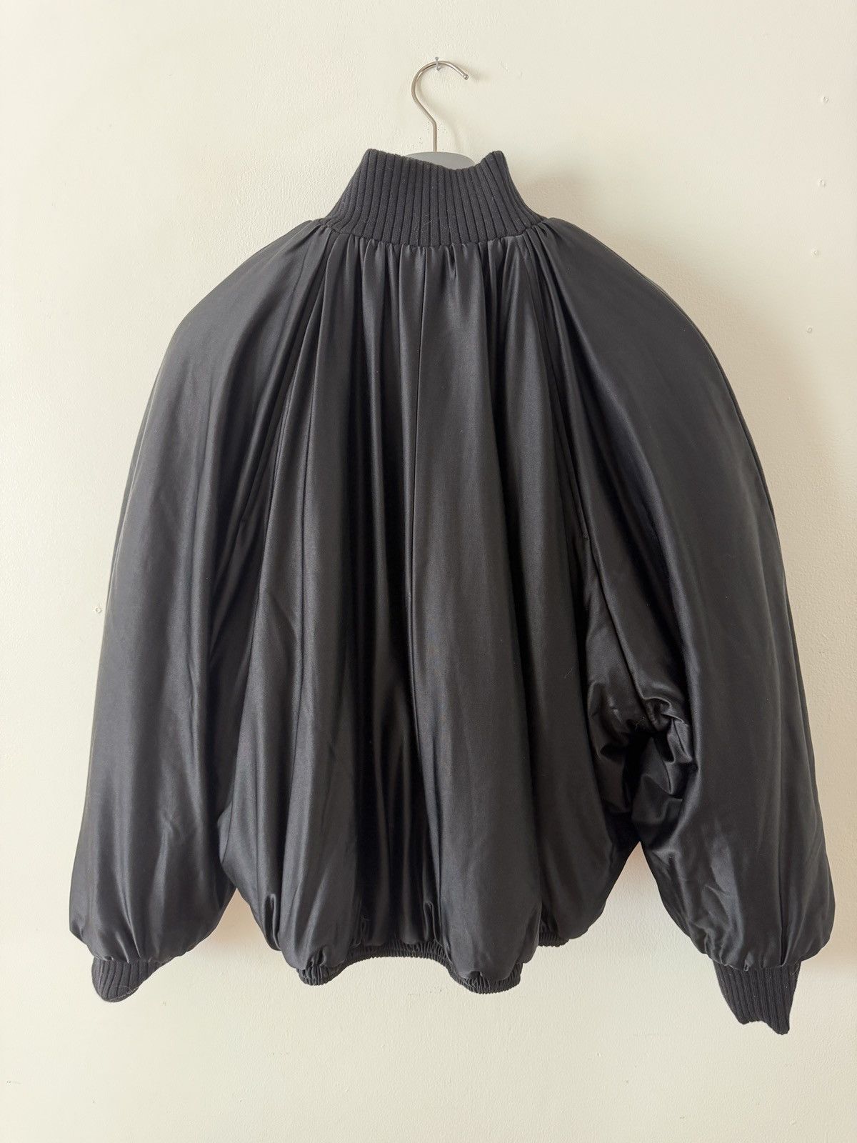 Louis Vuitton LOUIS VUITTON REVERSIBLE BOA JACKET Size M / US 6-8 / IT 42-44 - 4 Thumbnail