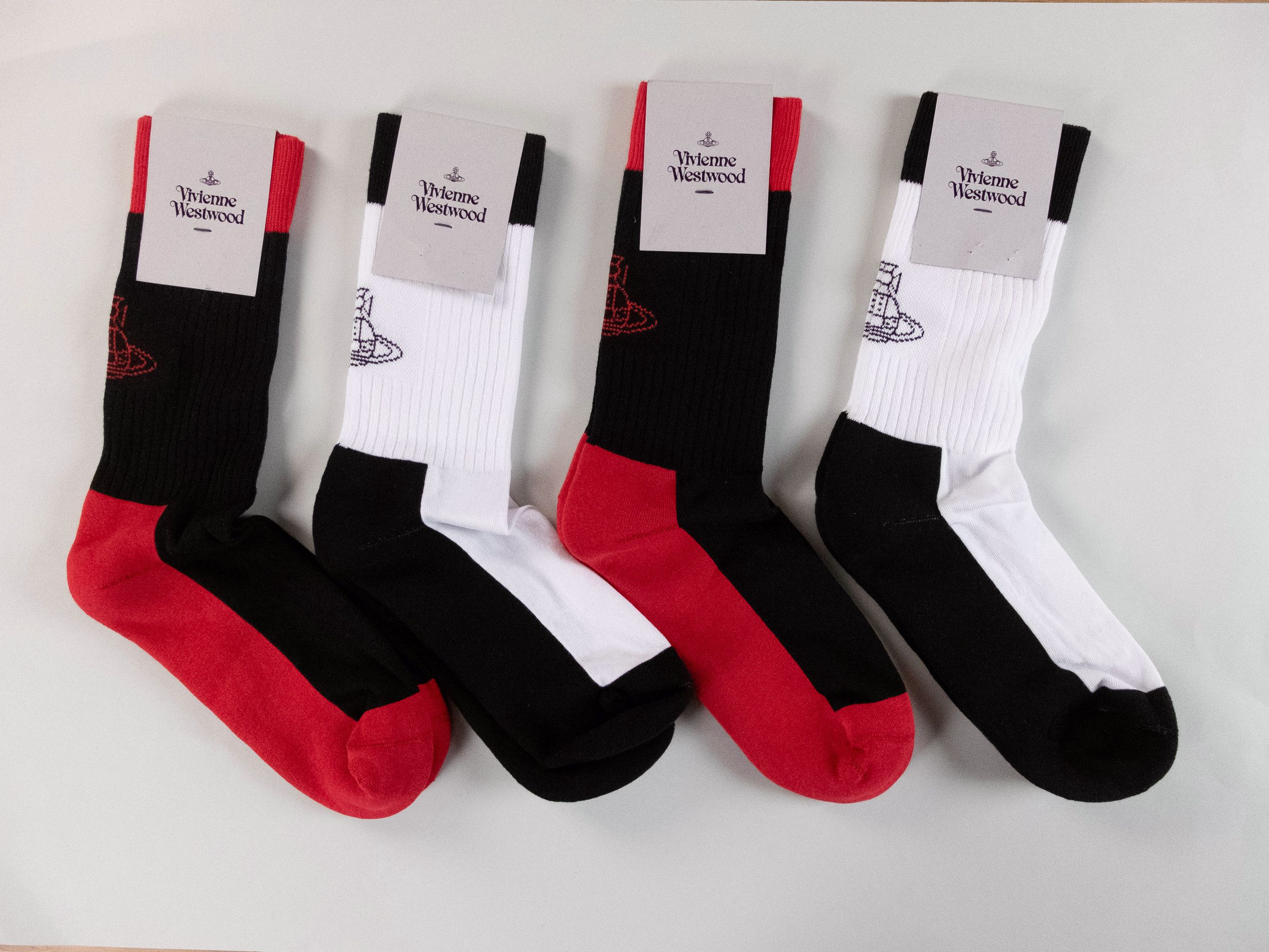 Vivienne Westwood 4 pairs VIVIENNE WESTWOOD white & black orb crew socks 9-11 Size ONE SIZE - 1 Thumbnail