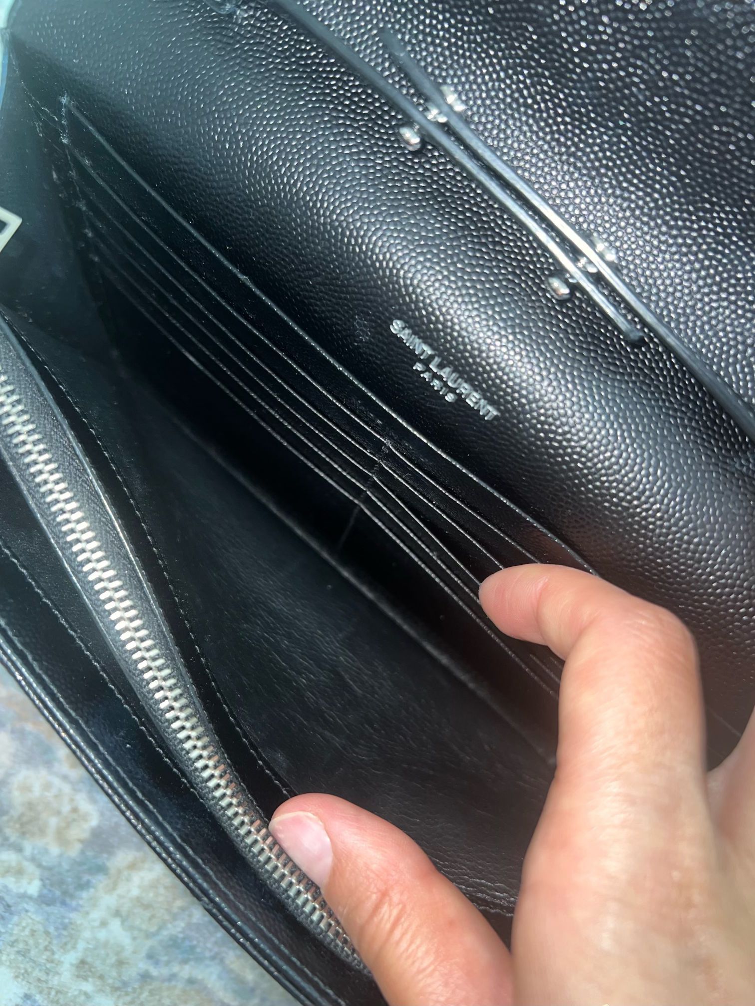 Saint Laurent Paris CC000015 Shoulder Bag in Black Size ONE SIZE - 2 Thumbnail