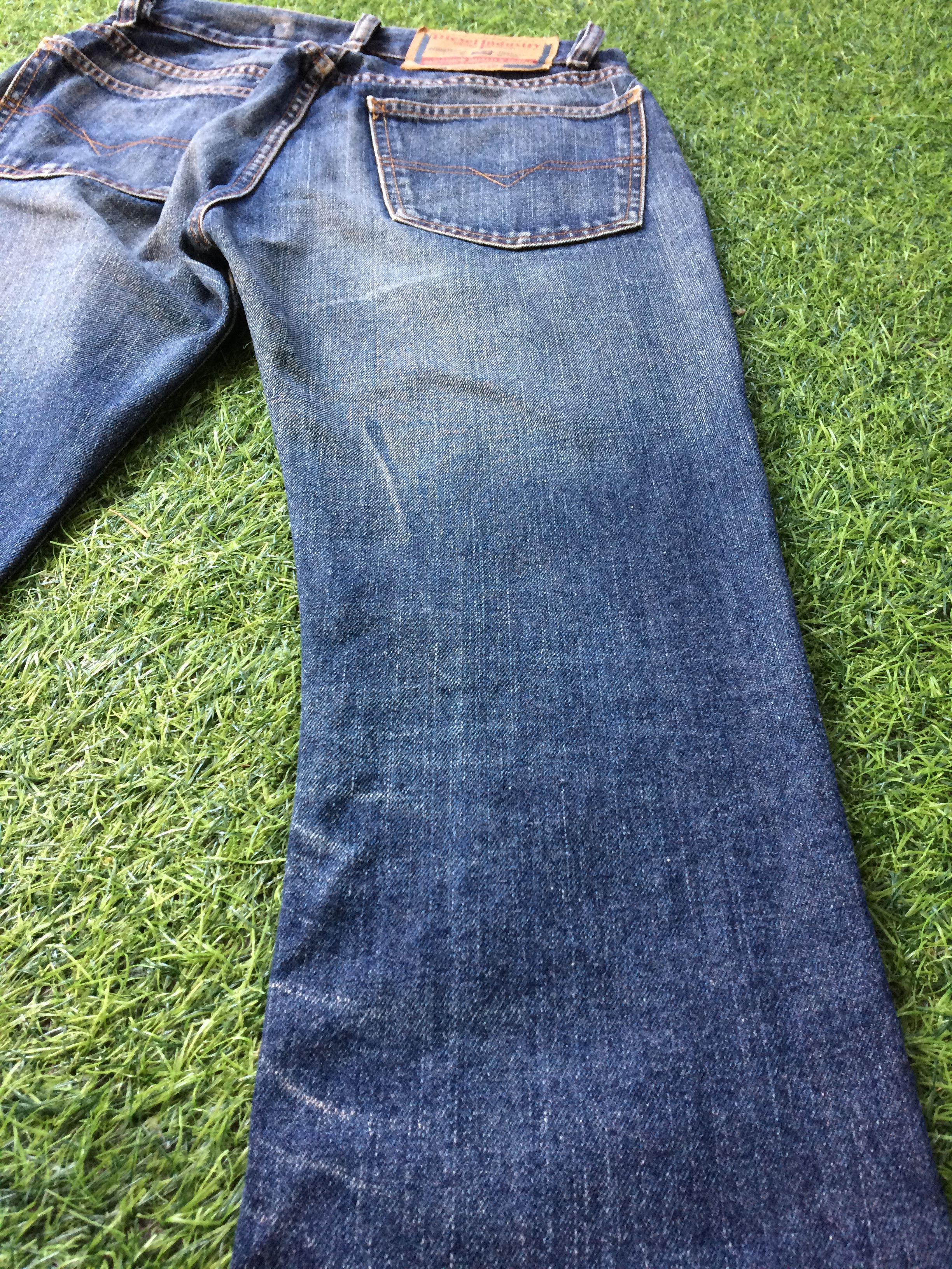 Diesel × Japanese Brand Diesel Bootcut Flare Jean #D-649 Size 26" / US 2 / IT 38 - 7 Thumbnail
