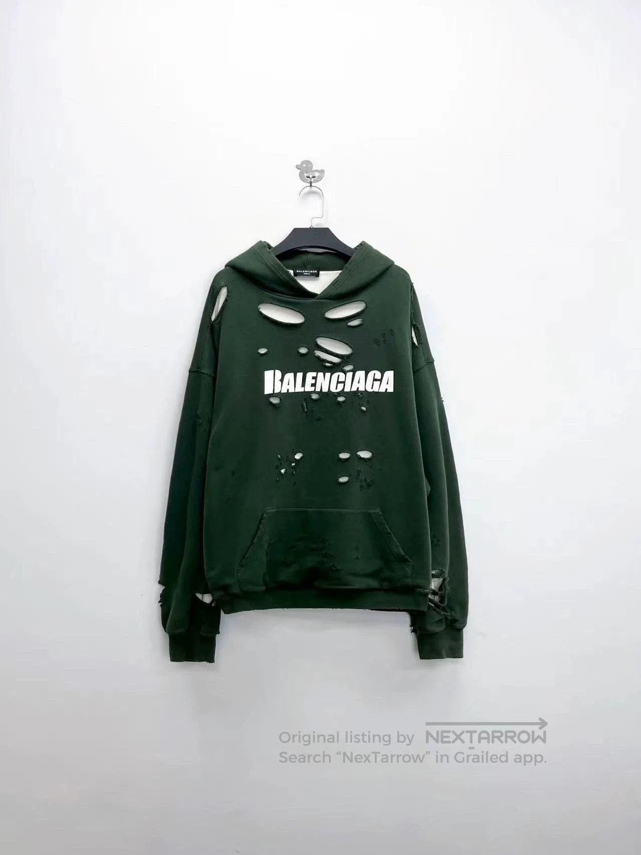 Balenciaga Balenciaga Distressed Logo Hoodie. Size US M / EU 48-50 / 2 - 1 Thumbnail