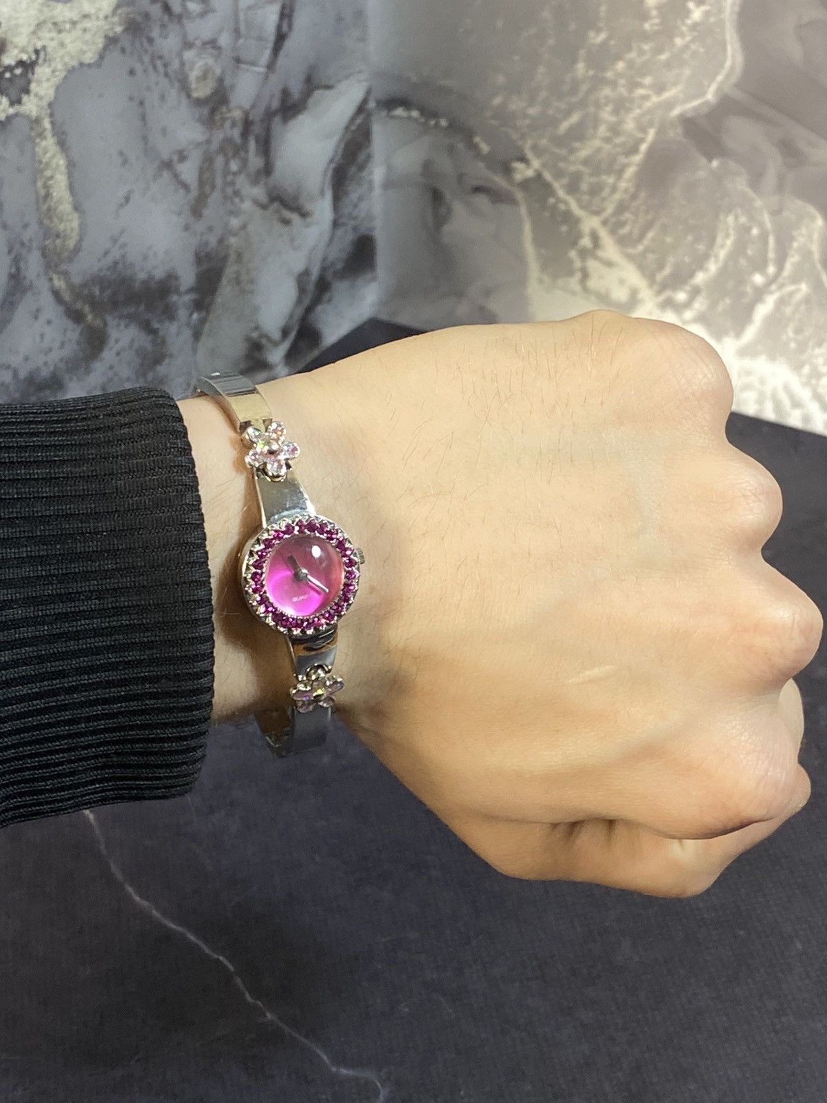 Vintage Elegant Pink Dial Watch Japanese Brand Size ONE SIZE - 6 Thumbnail