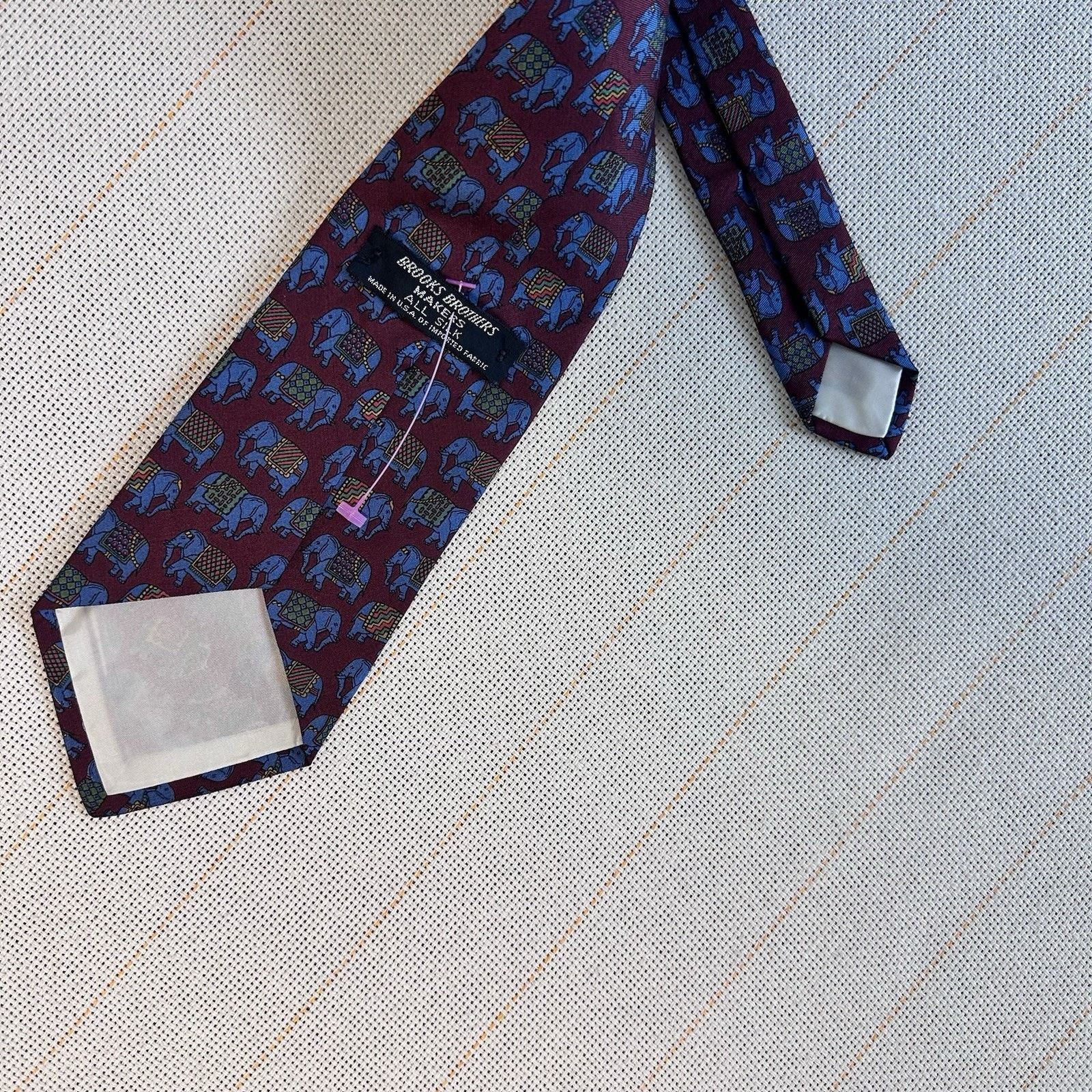 Brooks Brothers Brooks Brother Tie Silk Designer ELEPHANTS Red EUC Size ONE SIZE - 2 Thumbnail