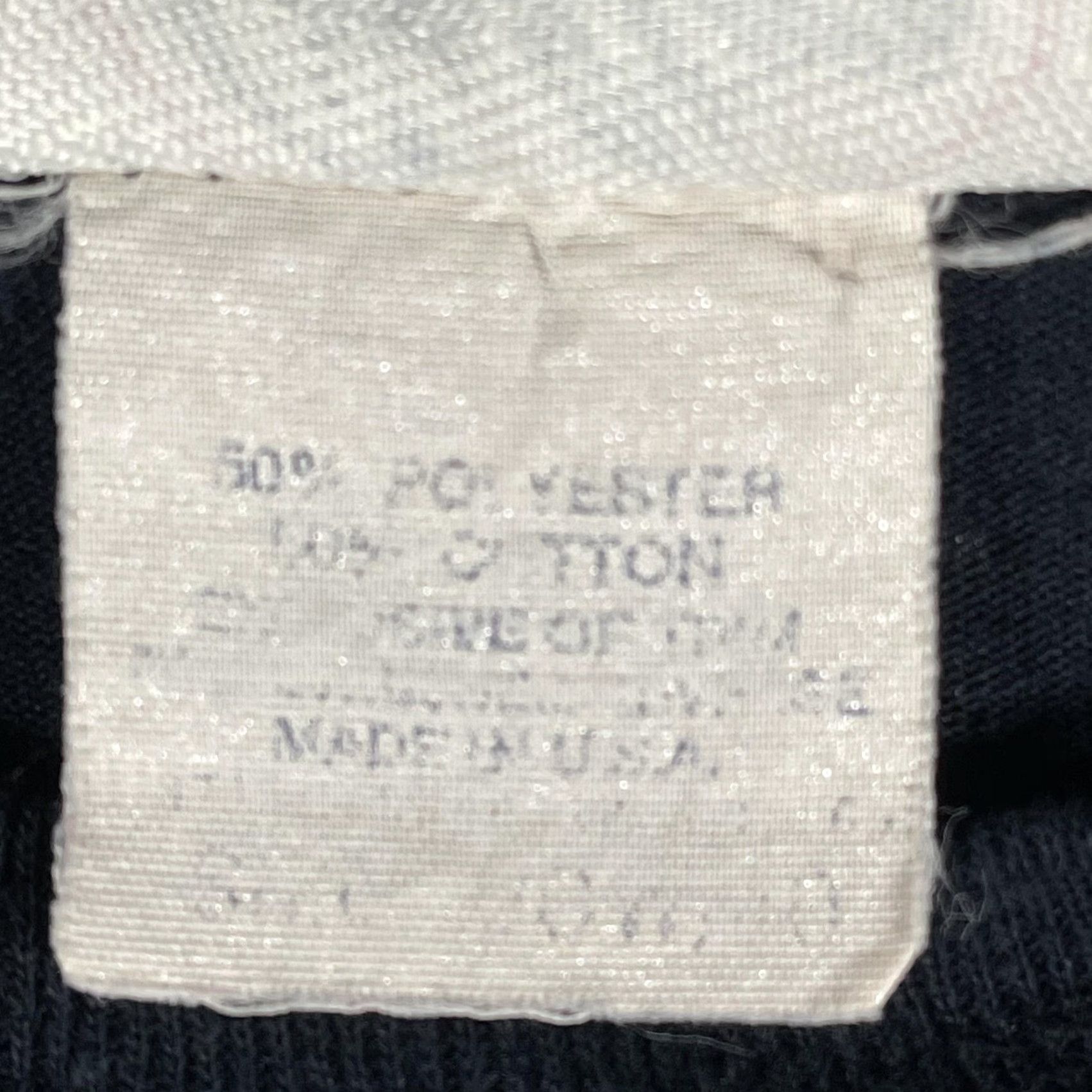 Vintage VINTAGE Carlton Fashions Shirt Mens XL Gray Geometric 3/4 Sleeve Tee Made USA Size US XL / EU 56 / 4 - 6 Thumbnail