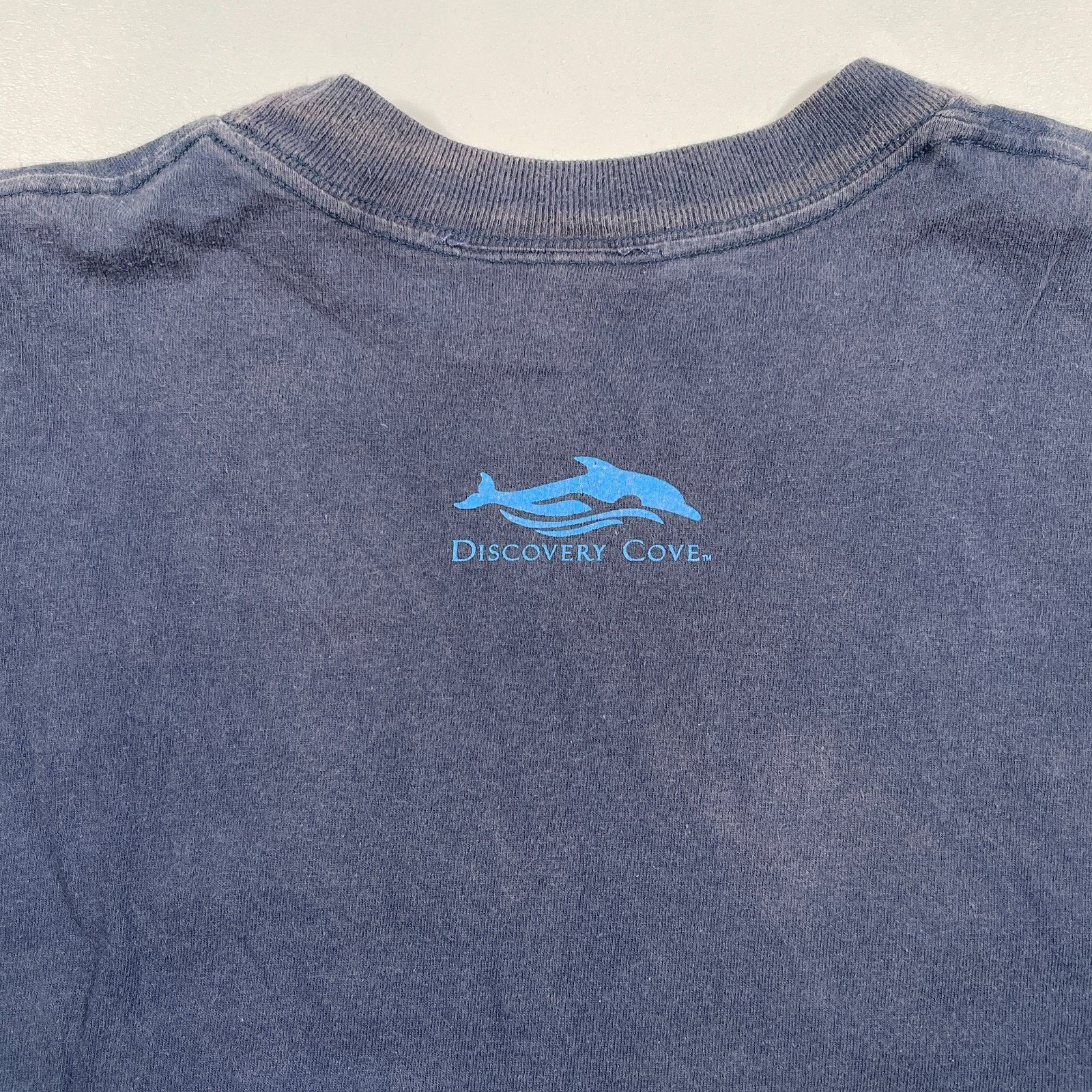 Vintage Vintage Discovery Cove Orlando Dolphin Navy Tee T Shirt Size US XL / EU 56 / 4 - 4 Thumbnail