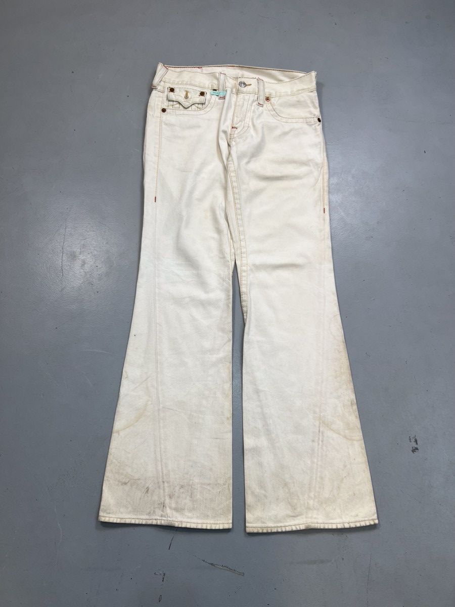 True Religion Vintage true religion flowers embroidered denim Size US 34 / EU 50 - 2 Thumbnail