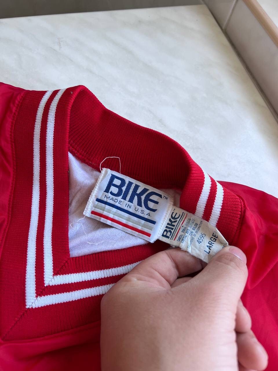 Marlboro Vintage MARLBORO World Champion Team Racing Nylon Sweatshirt Size US L / EU 52-54 / 3 - 6 Thumbnail