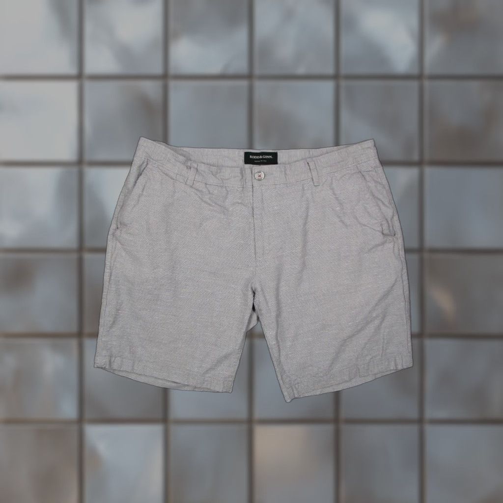 Rodd & Gunn VINTAGE Rodd & Gunn Shorts Mens 38 Gray Striped Chino Casual Golf Travel 8" Inseam Size US 38 / EU 54 - 1 Thumbnail
