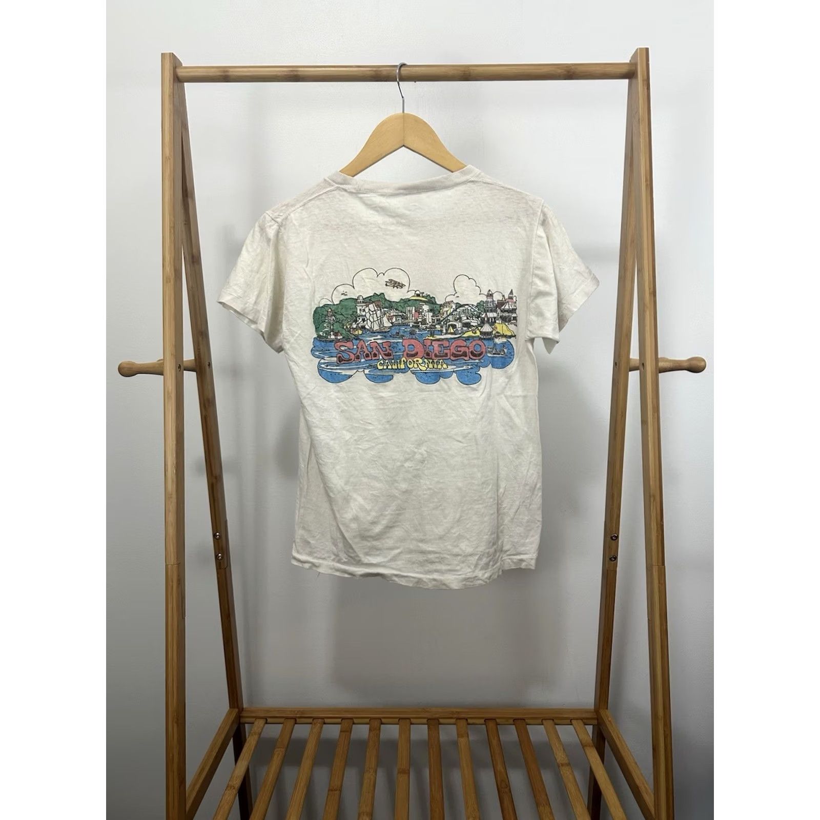 Vintage B.V.D T-Shirt Shirt Mens M Cream VTG 60s Westcoast Distressed Worn 60s Grunge California Diego San Size US M / EU 48-50 / 2 - 2 Thumbnail