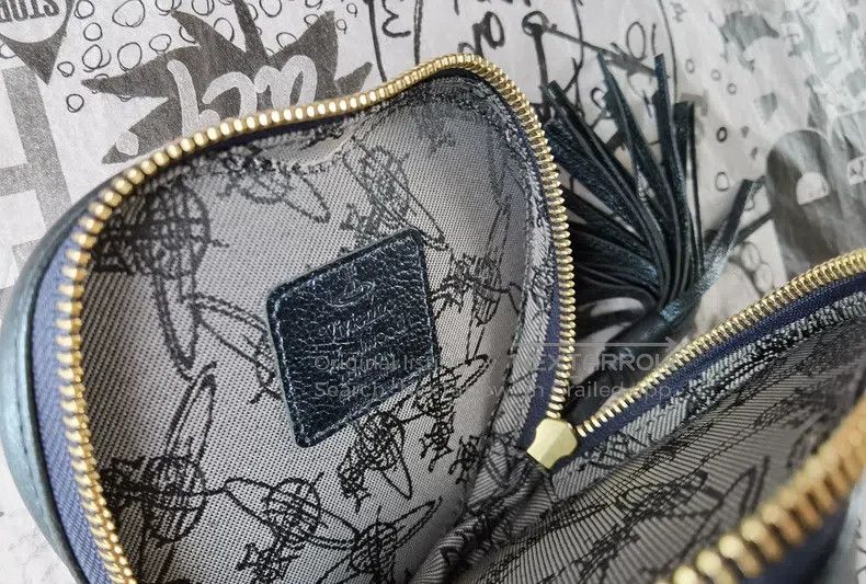 Vivienne Westwood Vivienne Westwood size os Saturn Embossed Heart Mini Bag Size ONE SIZE - 4 Thumbnail