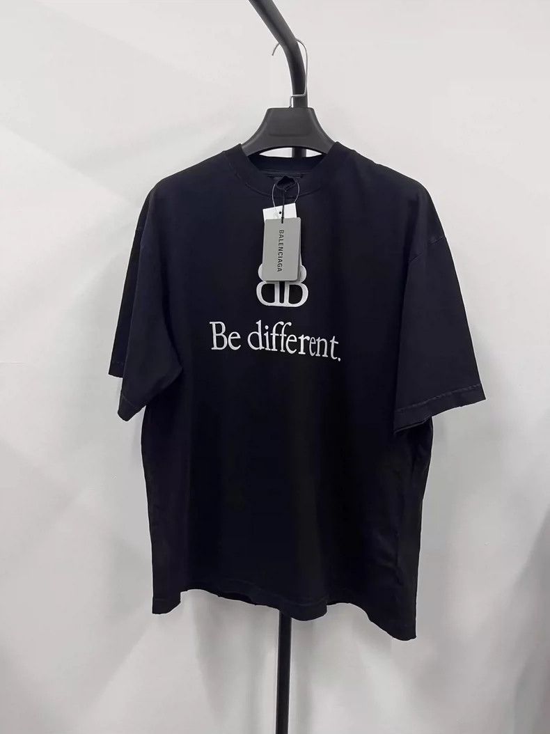 Balenciaga Balenciaga 2B Logo Embroidered Crew Neck Short Sleeve T-Sh Size US XS / EU 42 / 0 - 1 Thumbnail