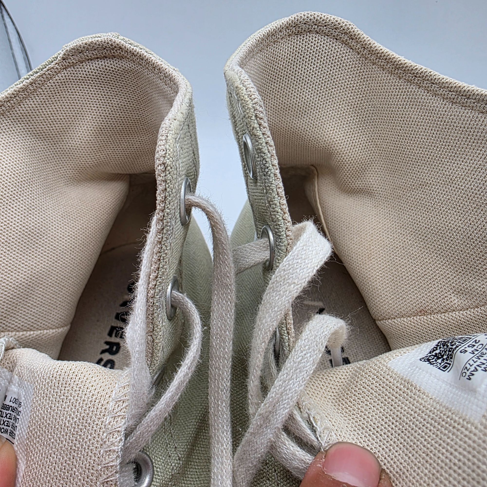 Converse Converse Chuck Taylor Lift Platform Womens Size 9 Beige Snea Size US 9 / IT 39 - 9 Thumbnail