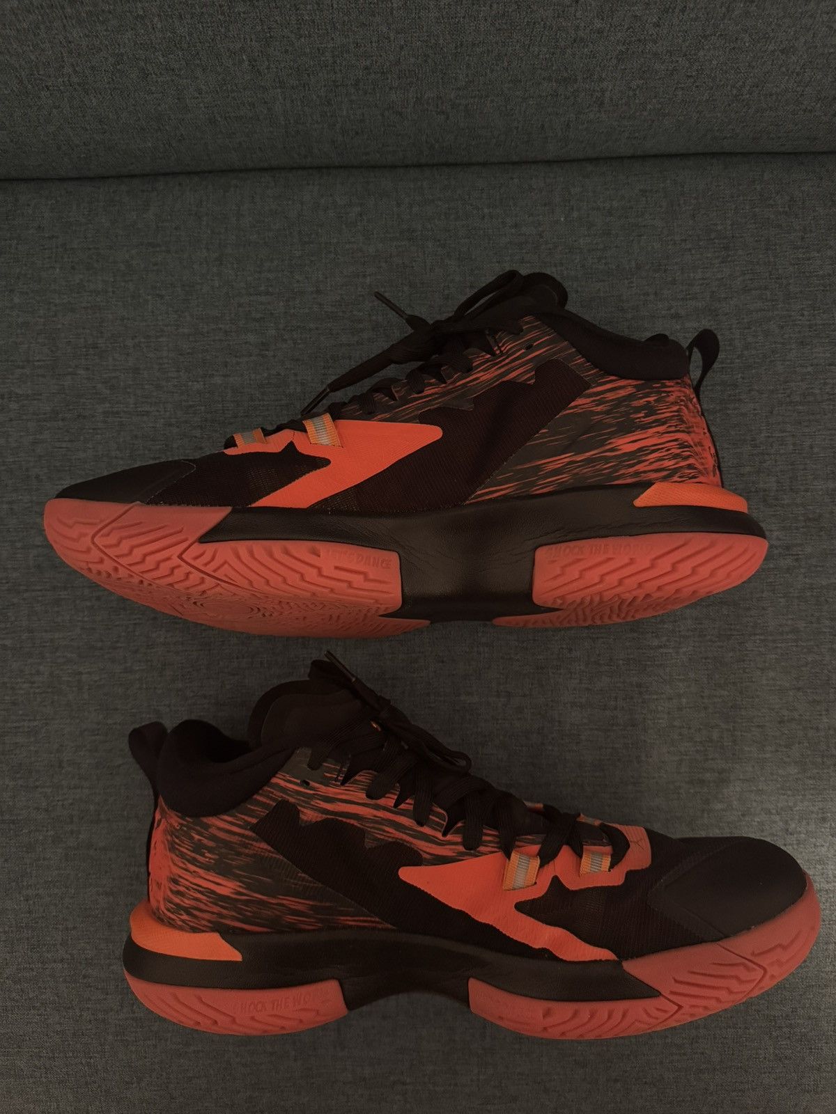 Jordan Brand Jordan Zion 1 Naruto Nine Tails Size US 12 / EU 45 - 4 Thumbnail