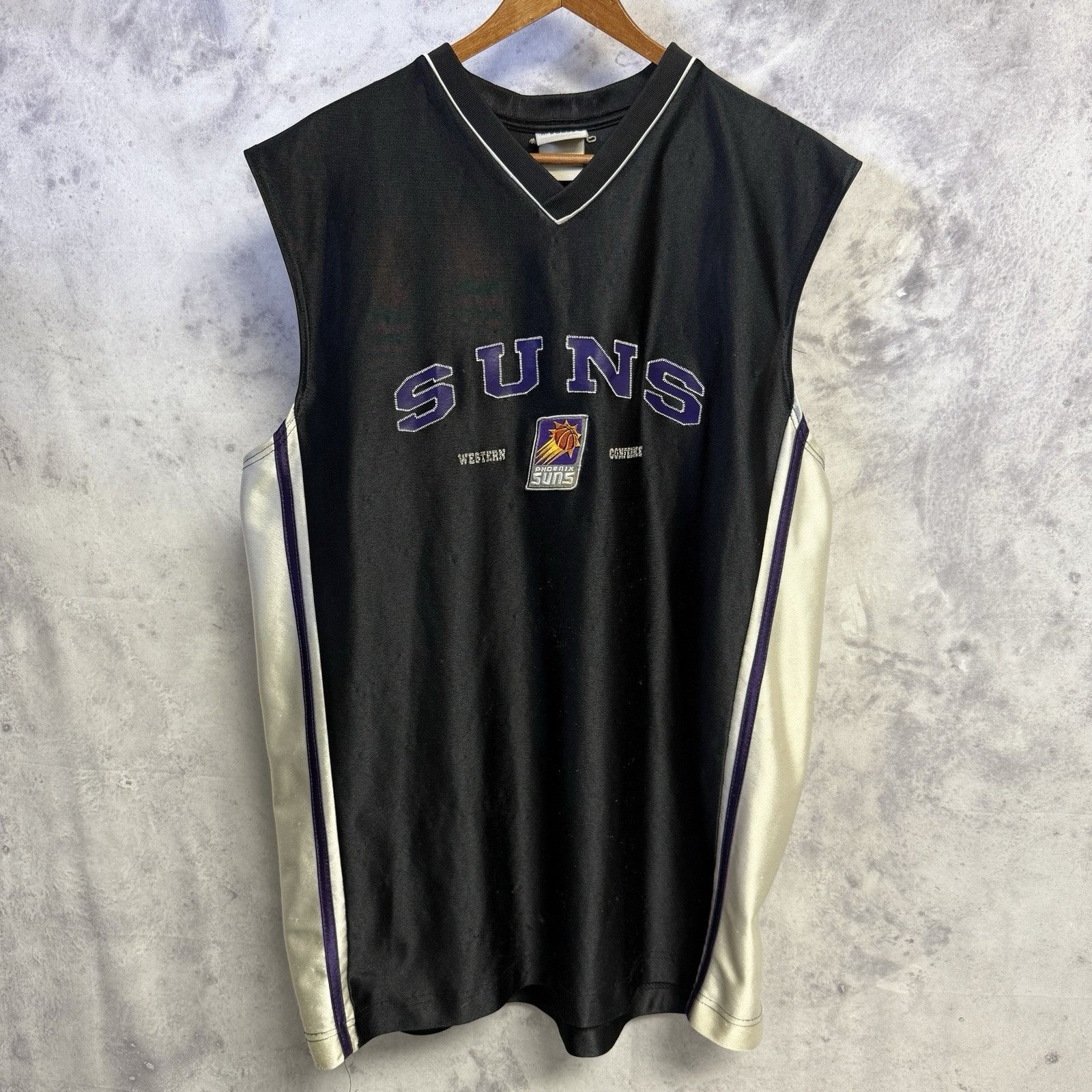 NBA Phoenix Suns Jersey Mens XL 22x30 Black Y2K NBA Vintage Size US XL / EU 56 / 4 - 1 Thumbnail