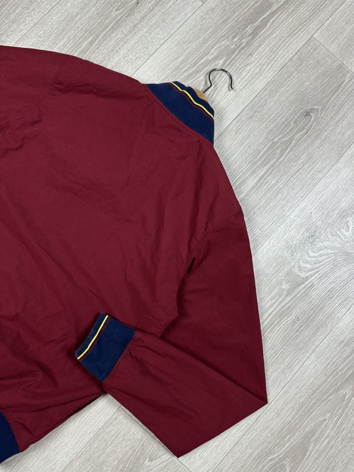 Nike Vintage Nike Barcelona Bomber Jacket Reversible Size S Size US S / EU 44-46 / 1 - 8 Thumbnail